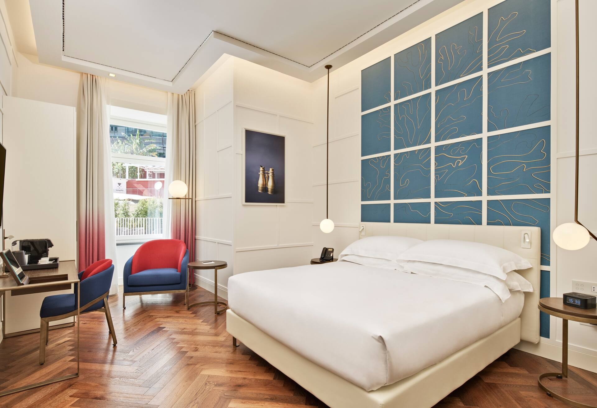 King Superior Guest Room