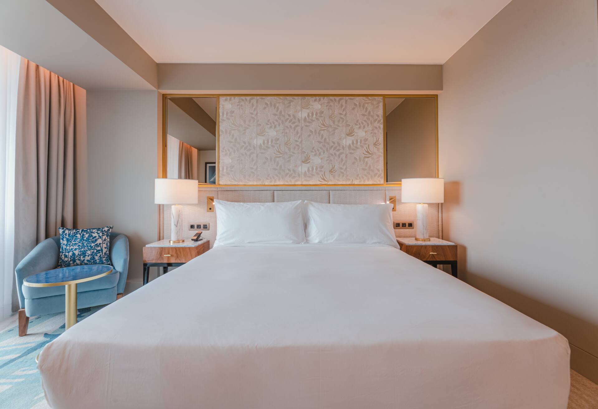 King Cascais Room with Ocean View and Balcony