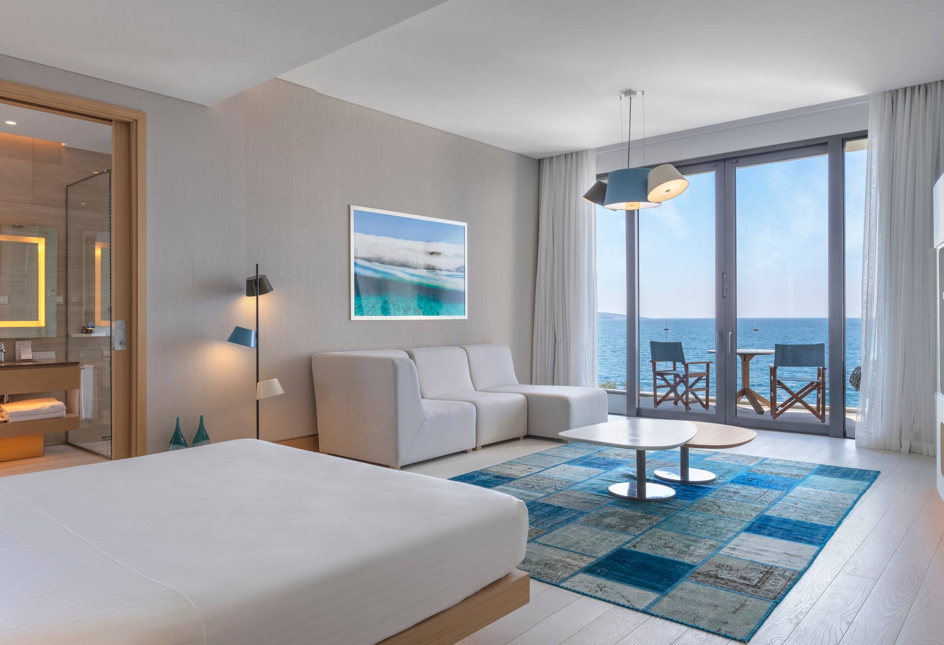 King Junior Suite with Balcony and Sea View