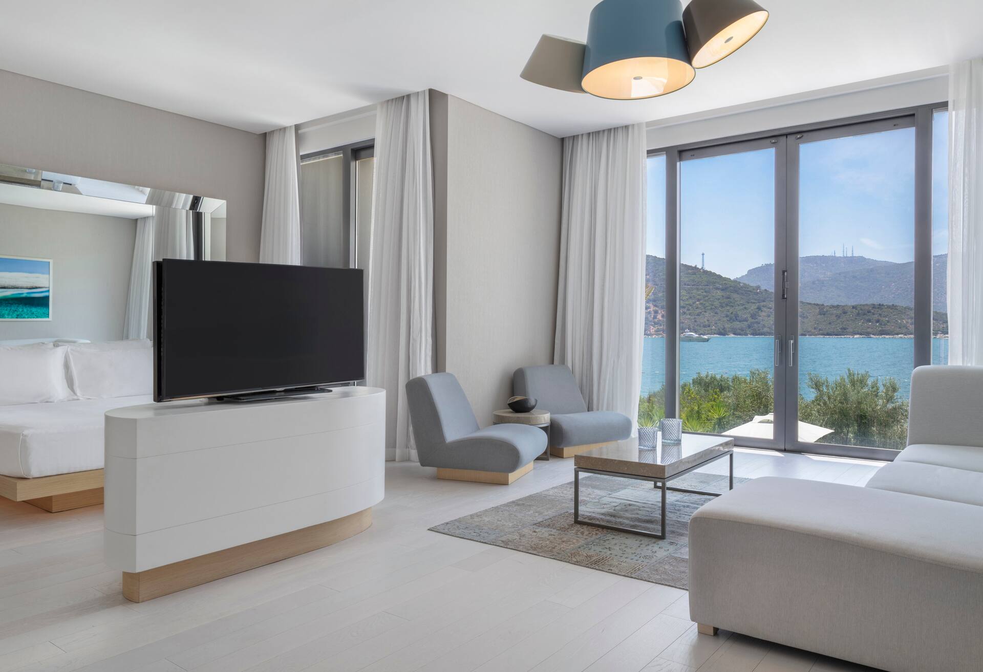 King Junior Suite with Balcony and Sea View