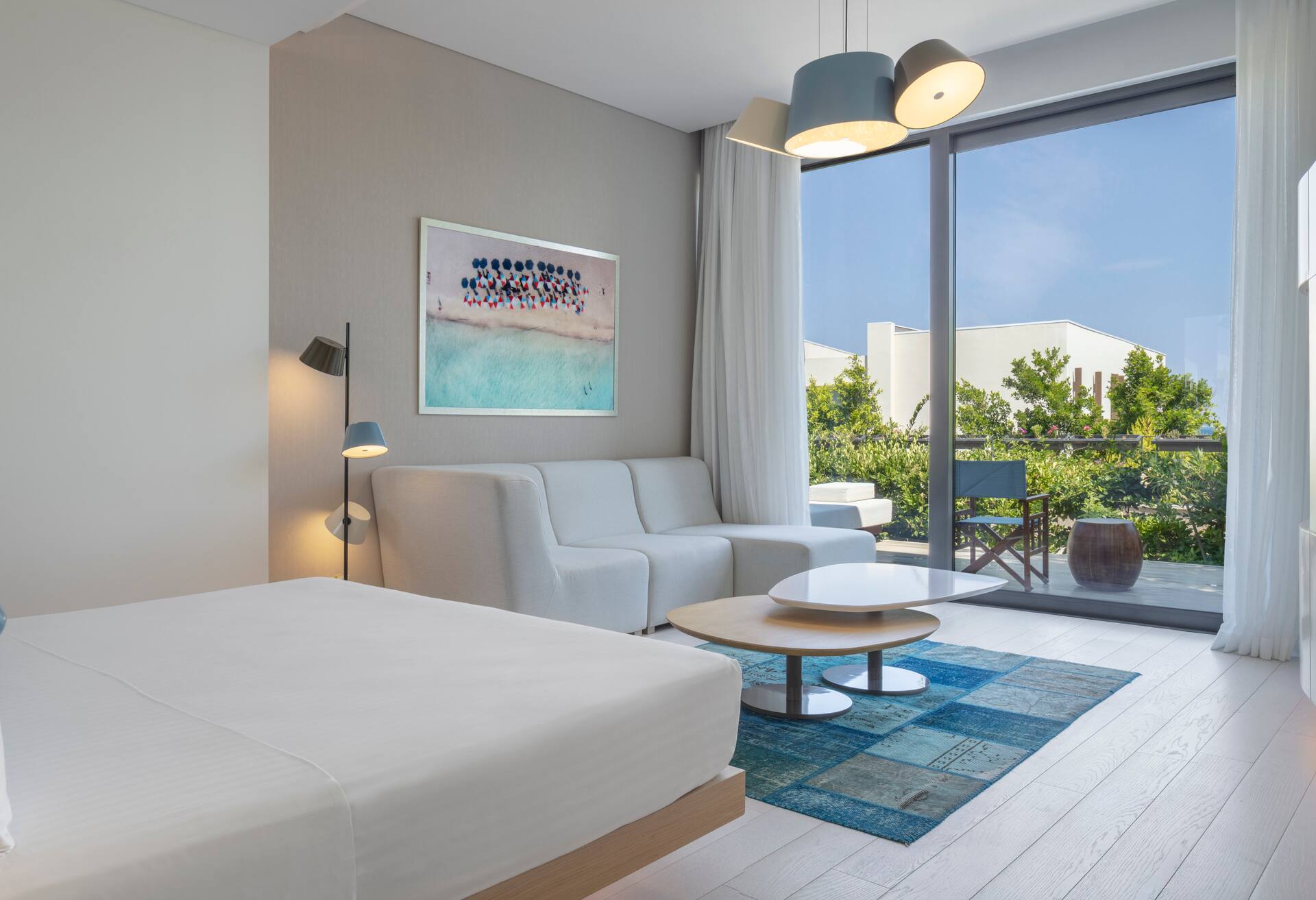 King Deluxe Accessible Room-partial Sea View