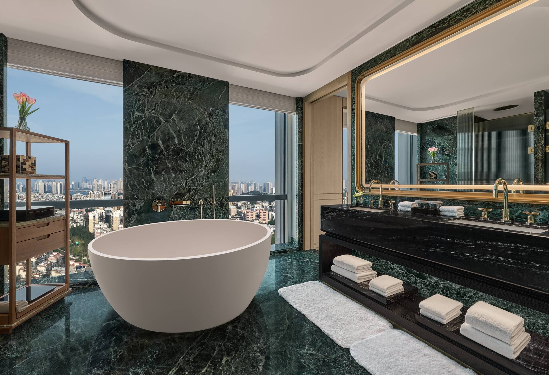 King Panoramic Room, photo 6
