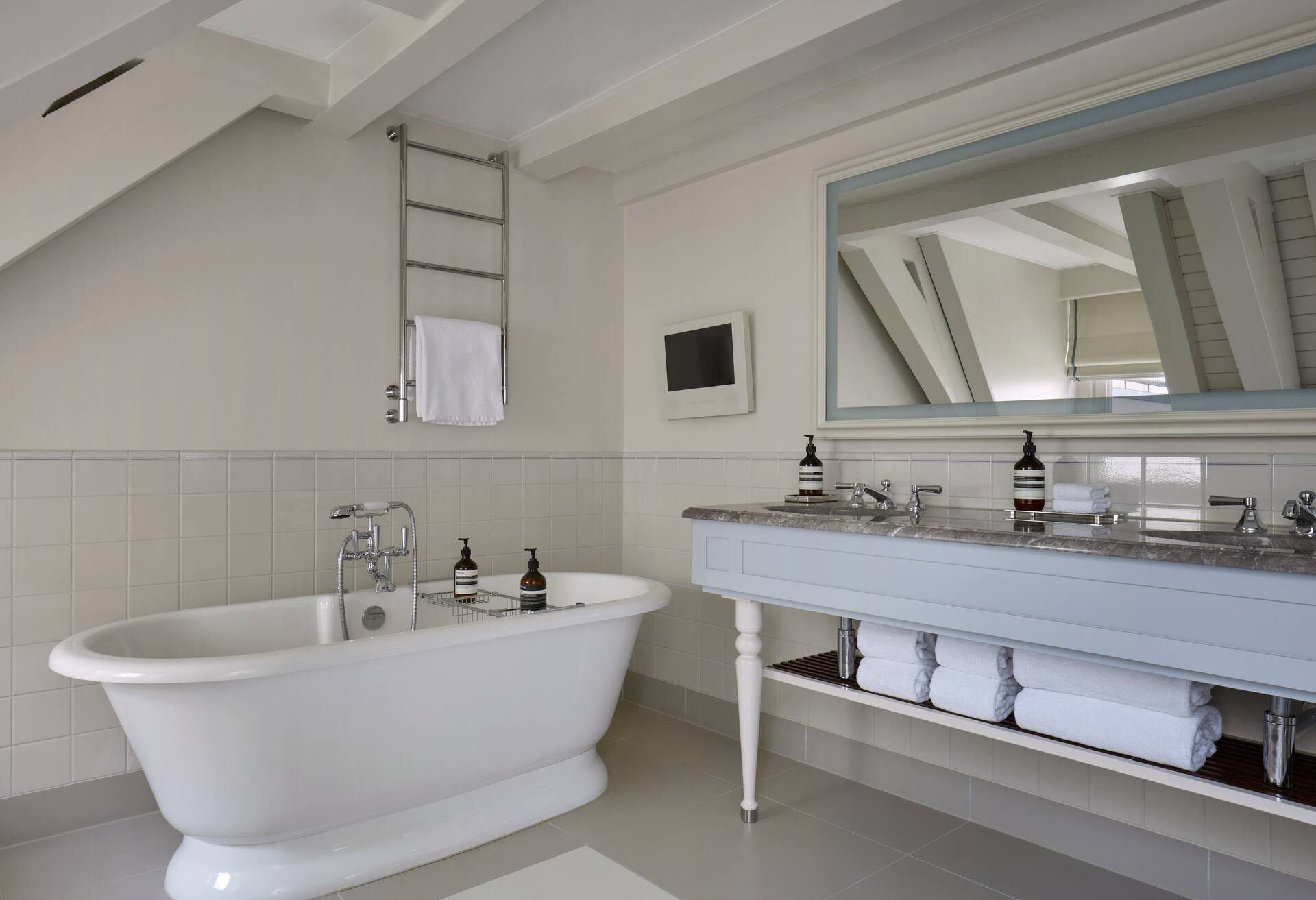 King Premier Loft