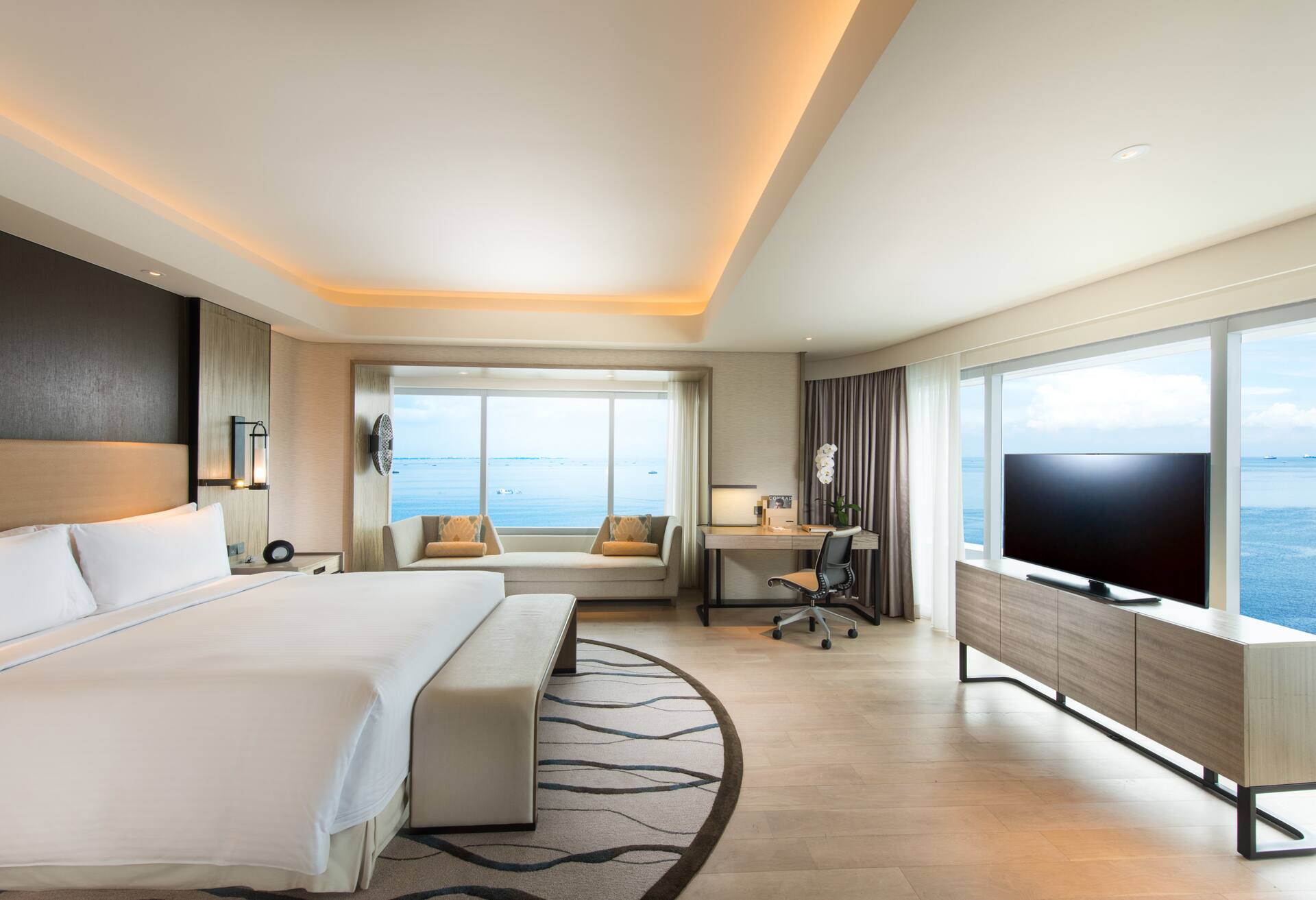Bay View King Premier Room