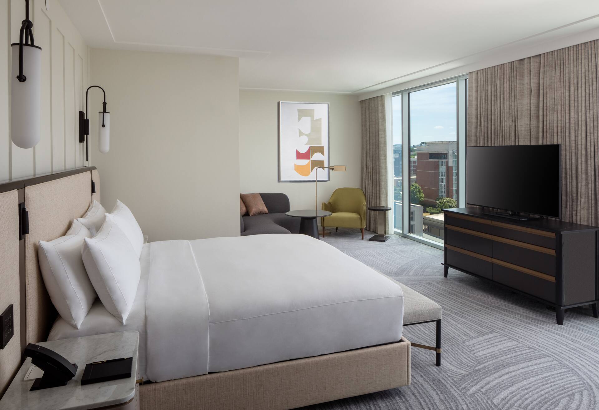 Premium Room - One King Bed