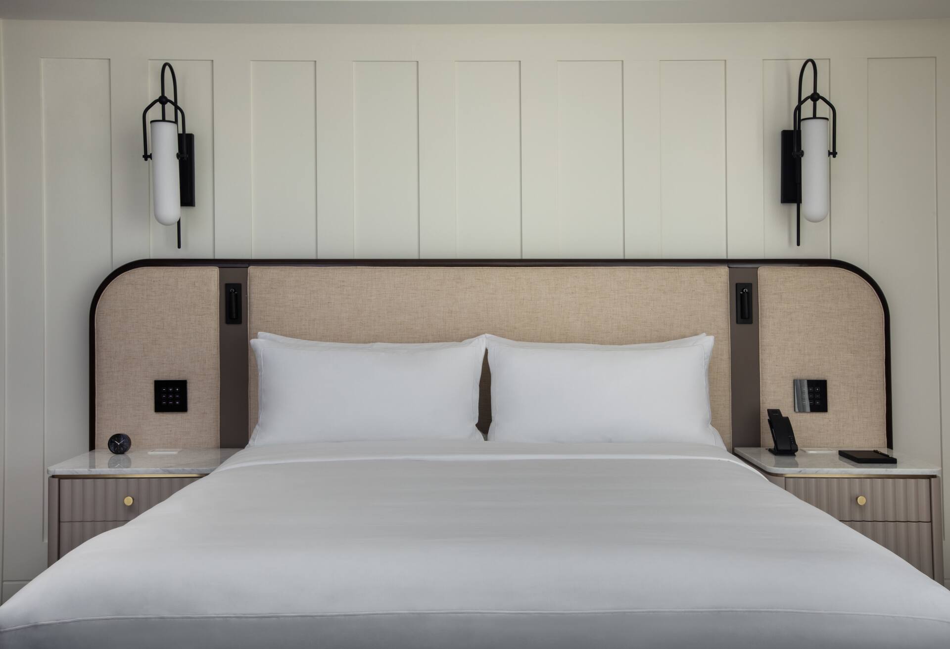 Premium Room - One King Bed