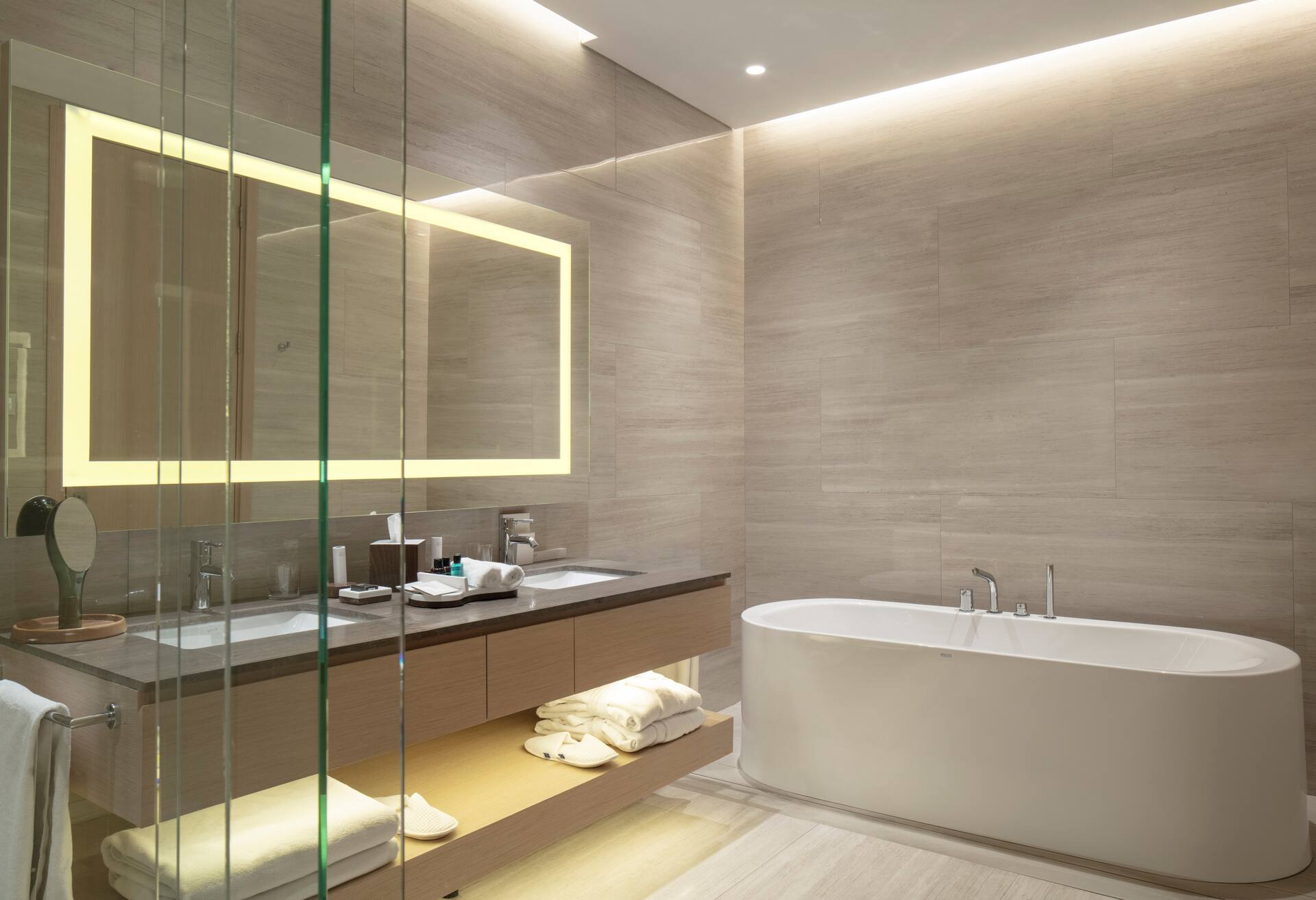 King Premium Room with Balcony and Sea View