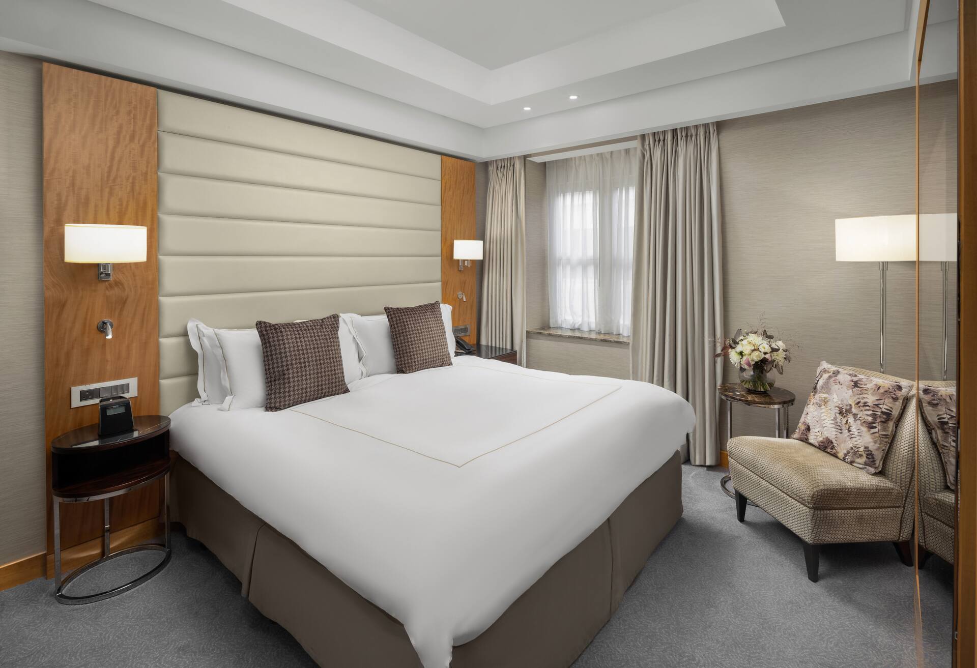 King Superior Room