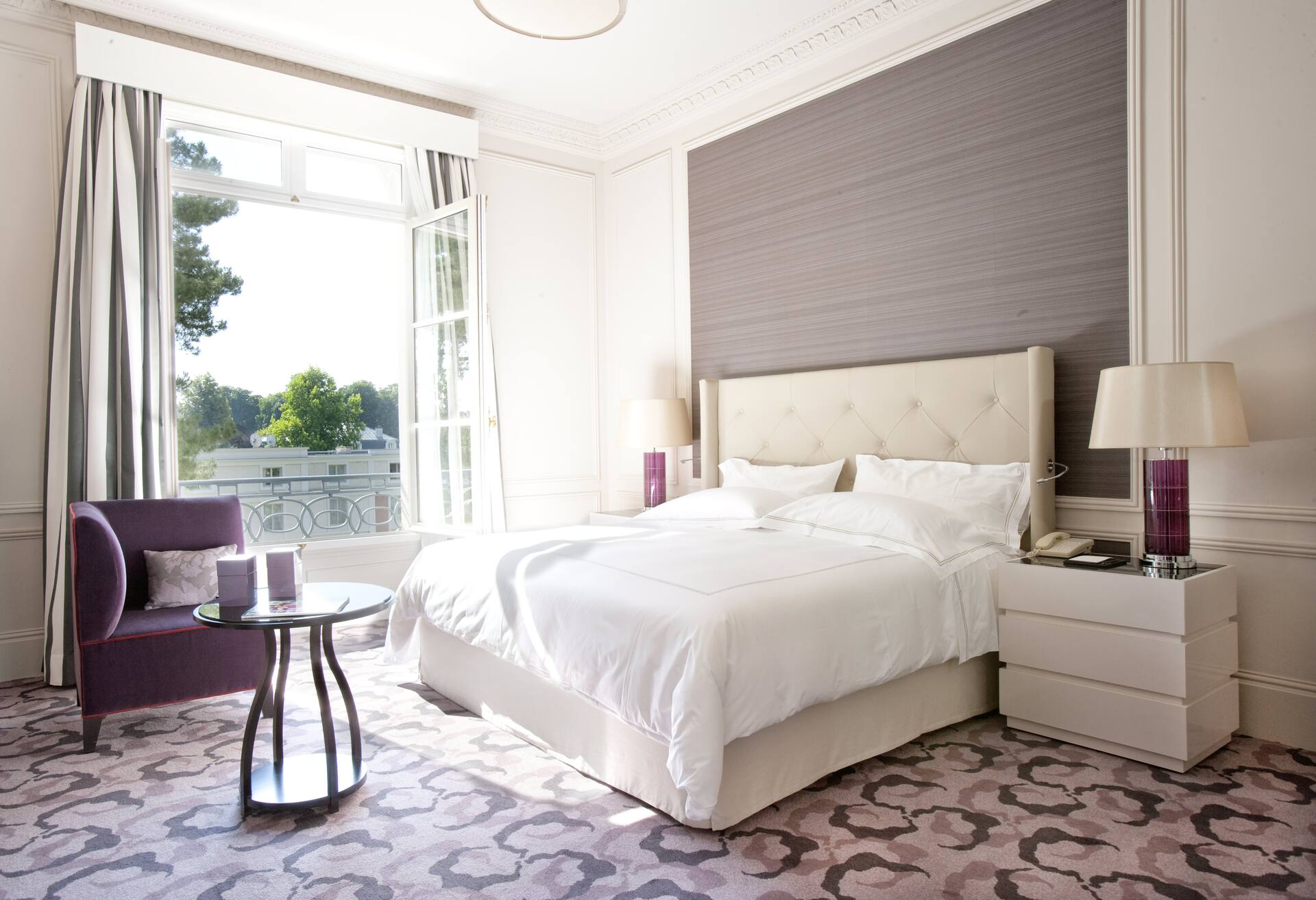 Palace 5 Star - King Deluxe Garden View Room