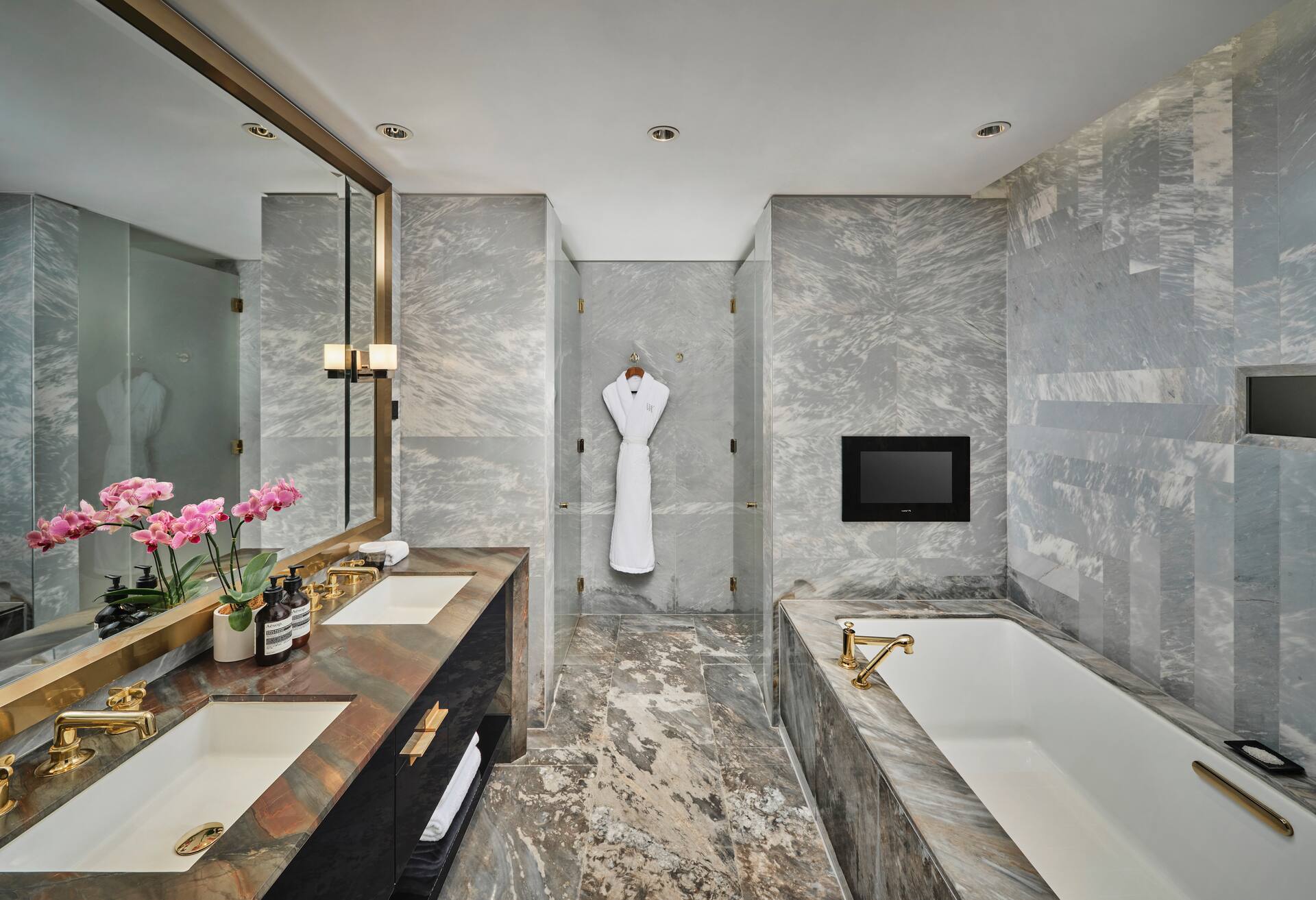 King Premier Room photo 3