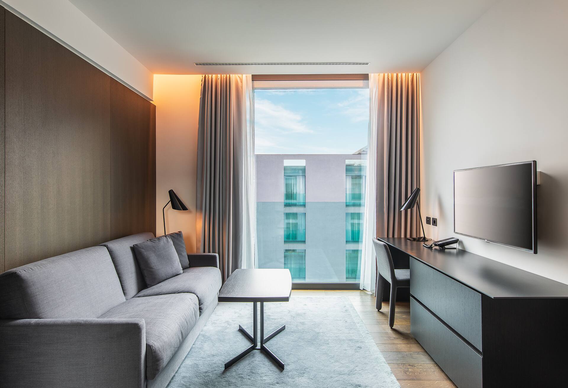 Lake View Suite with Balcony