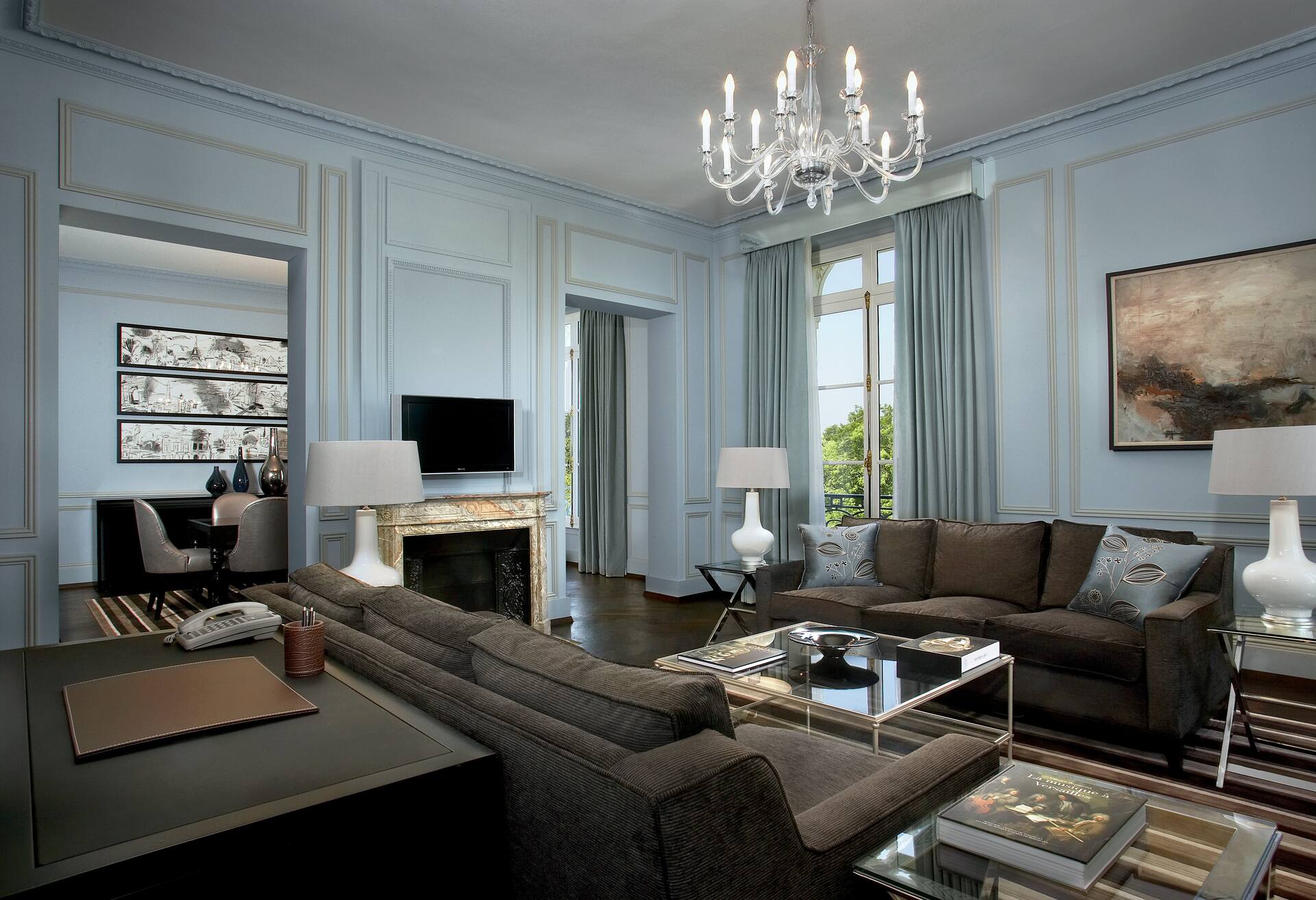 Palace 5 Star - King Versailles Suite