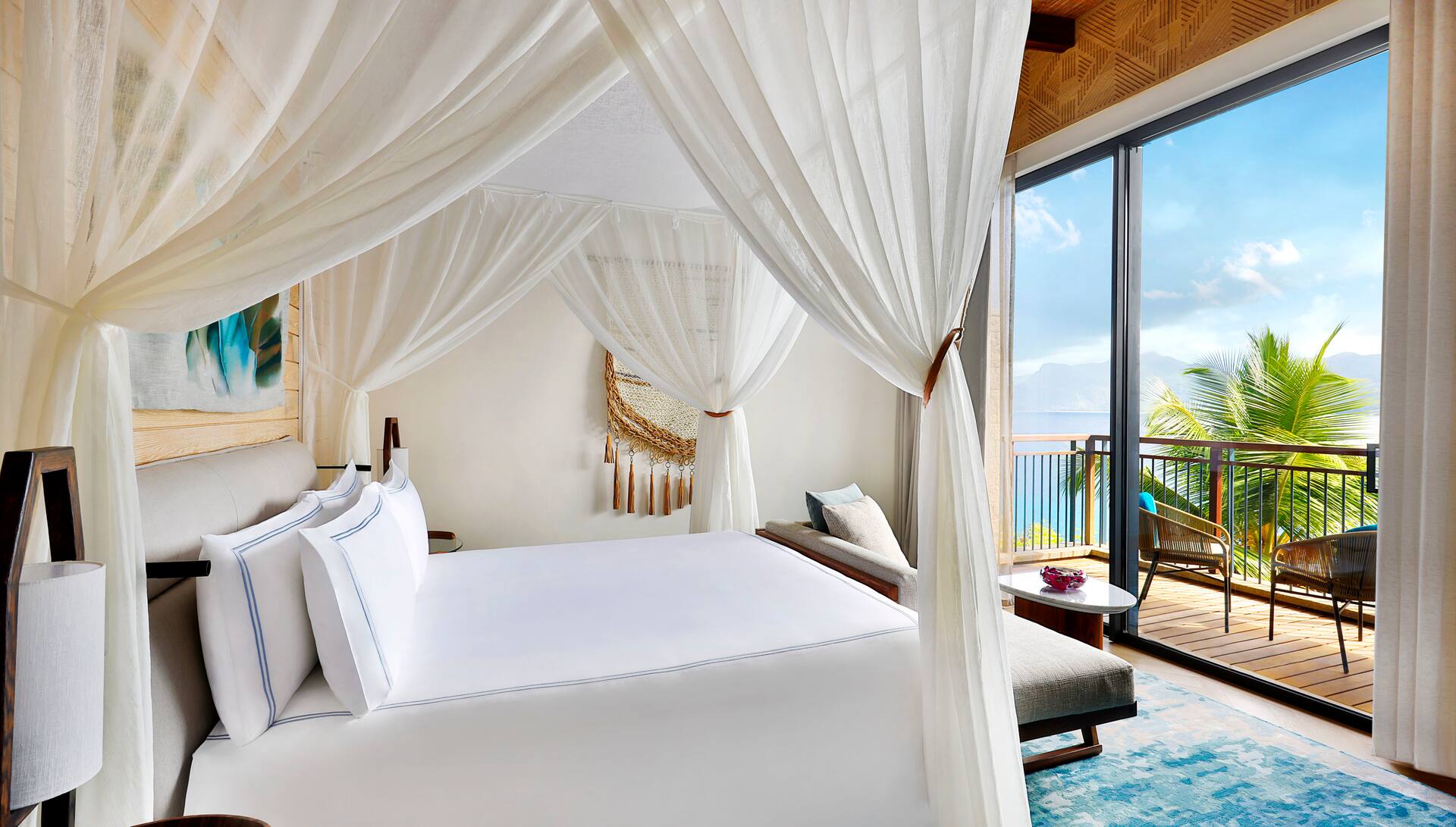 King Premium Room with Ocean View