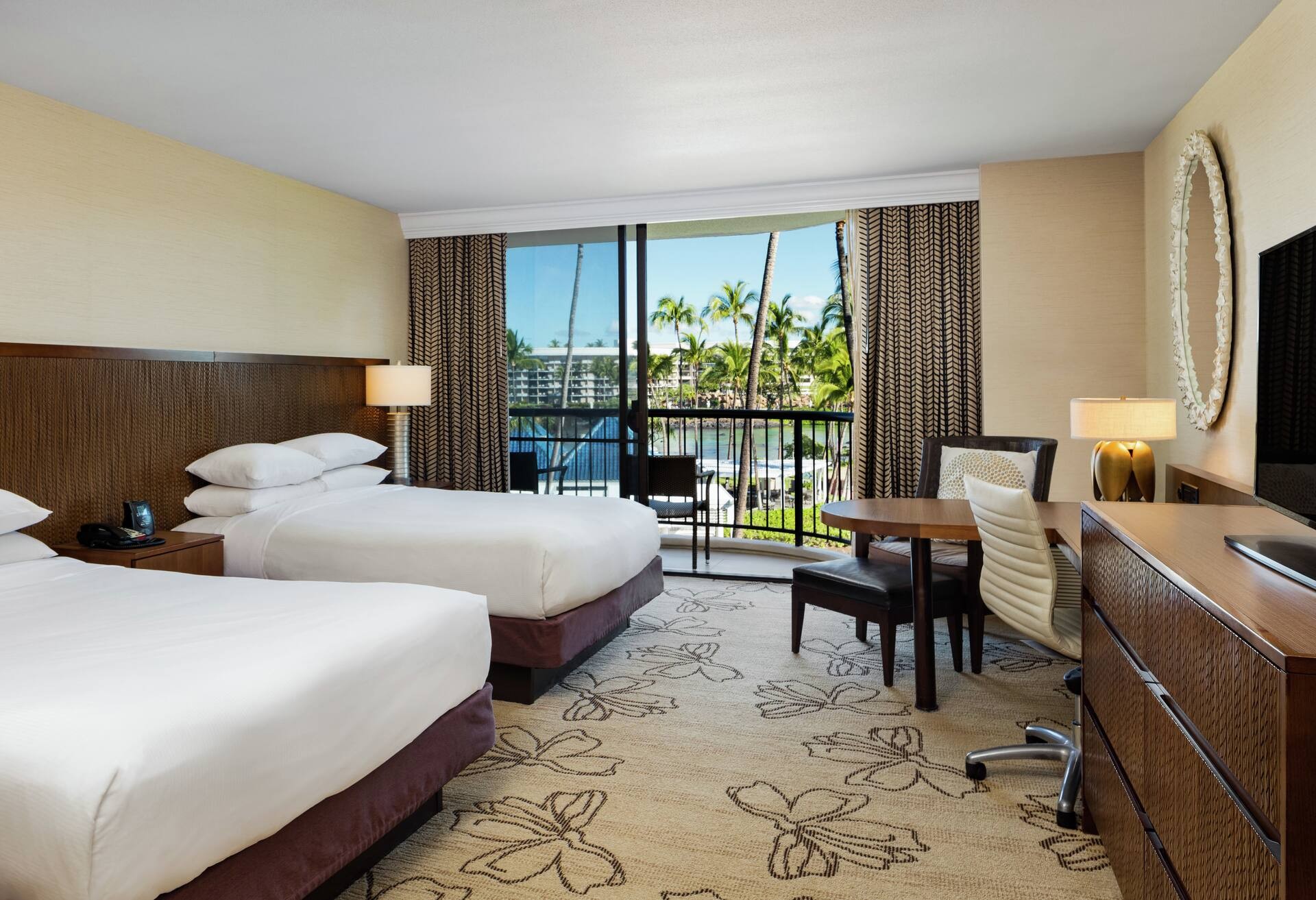 Makai Ocean View 2 Queen Beds thumbnail 5