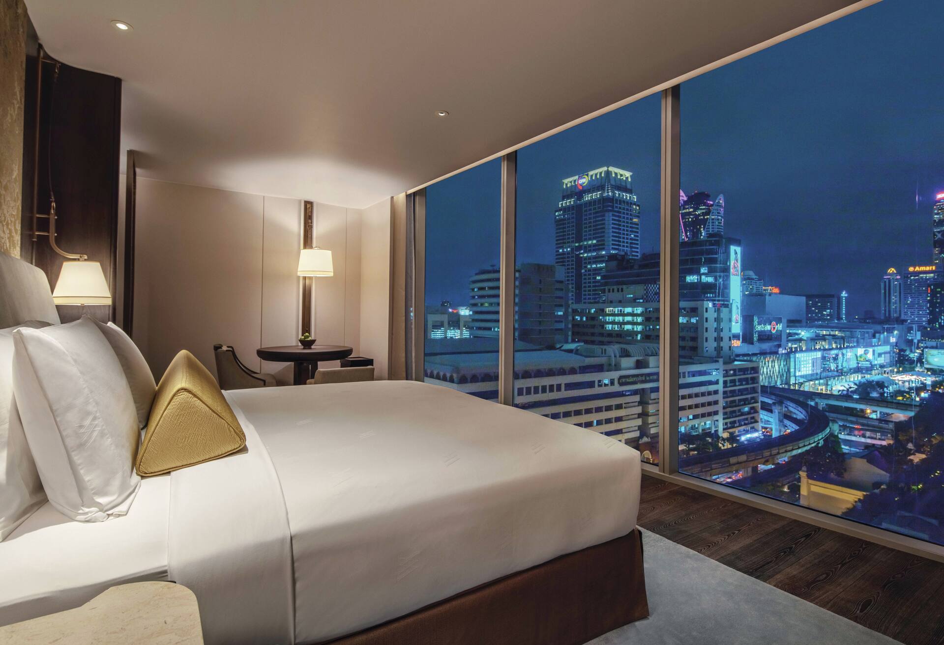 King Two Bedroom Waldorf Suite