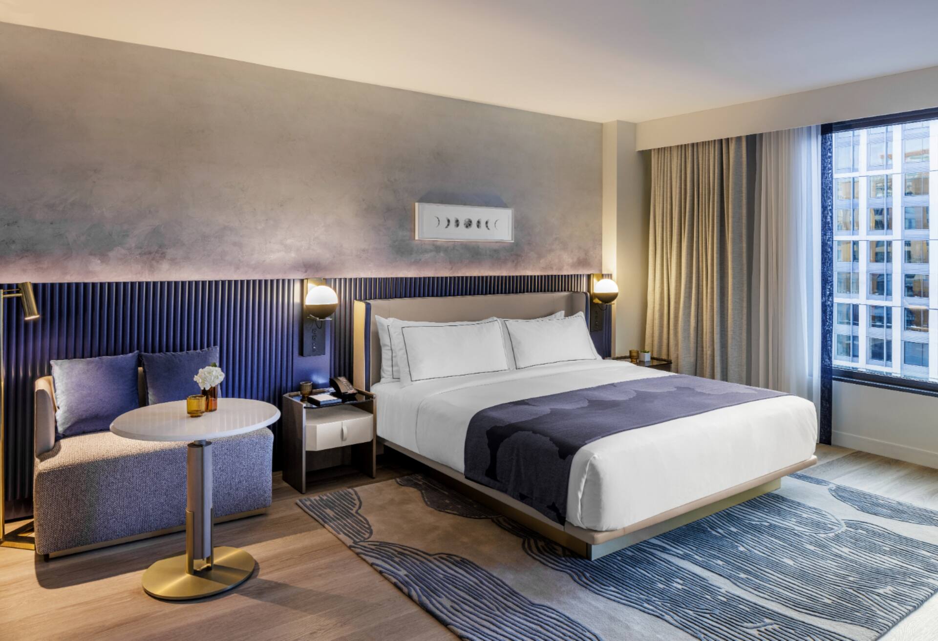 1 King Premium Room thumbnail 5