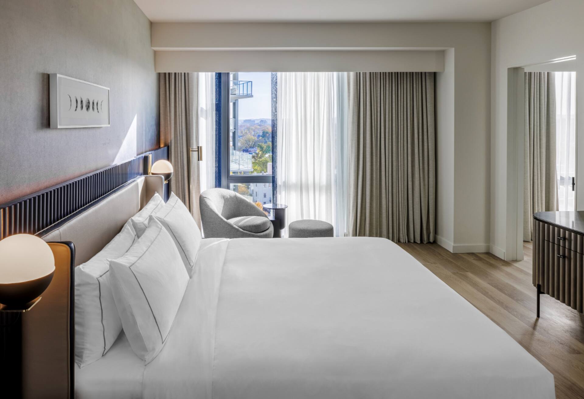 1 King Bed 1 Bedroom Suite