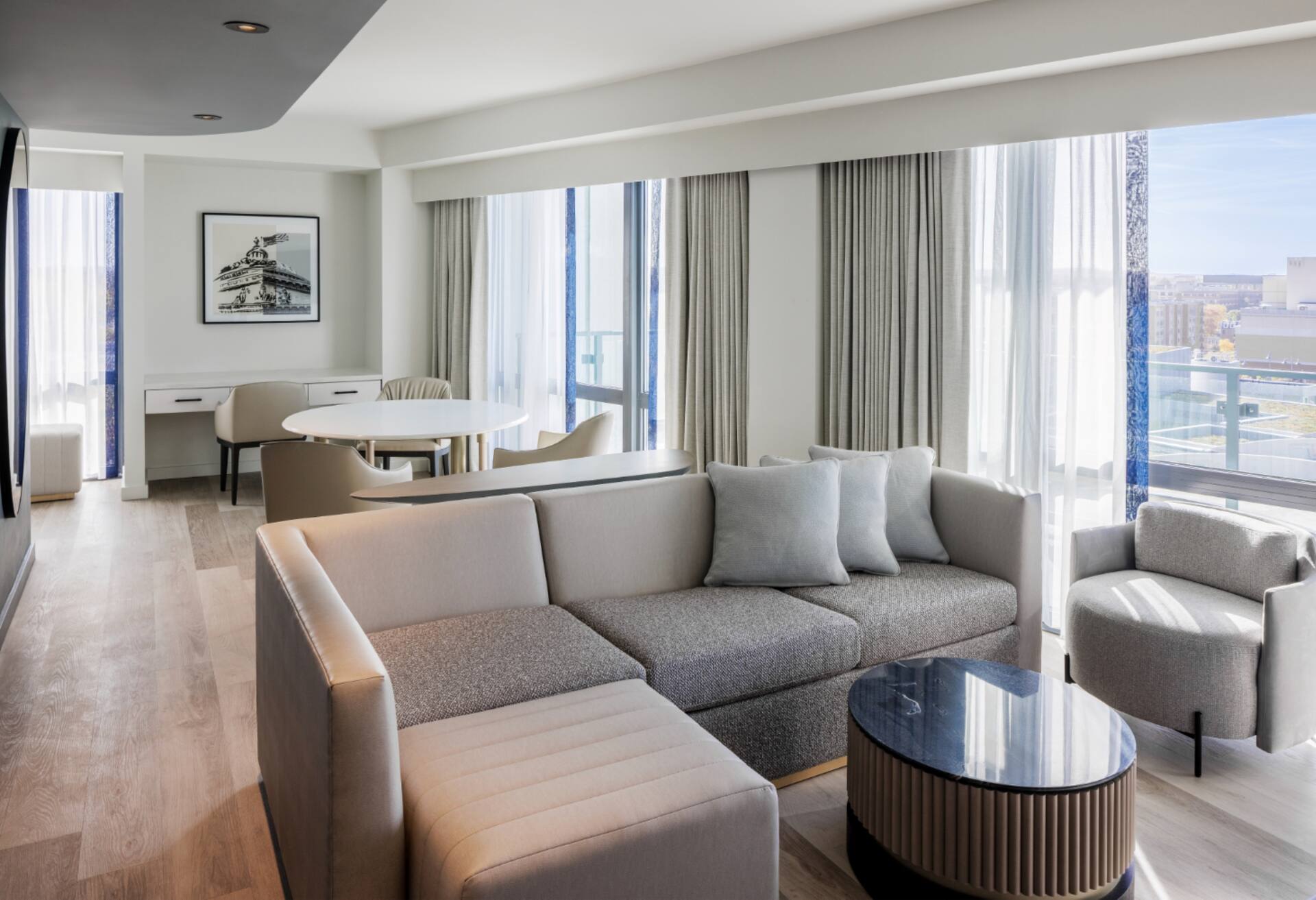 1 King Bed 1 Bedroom Suite