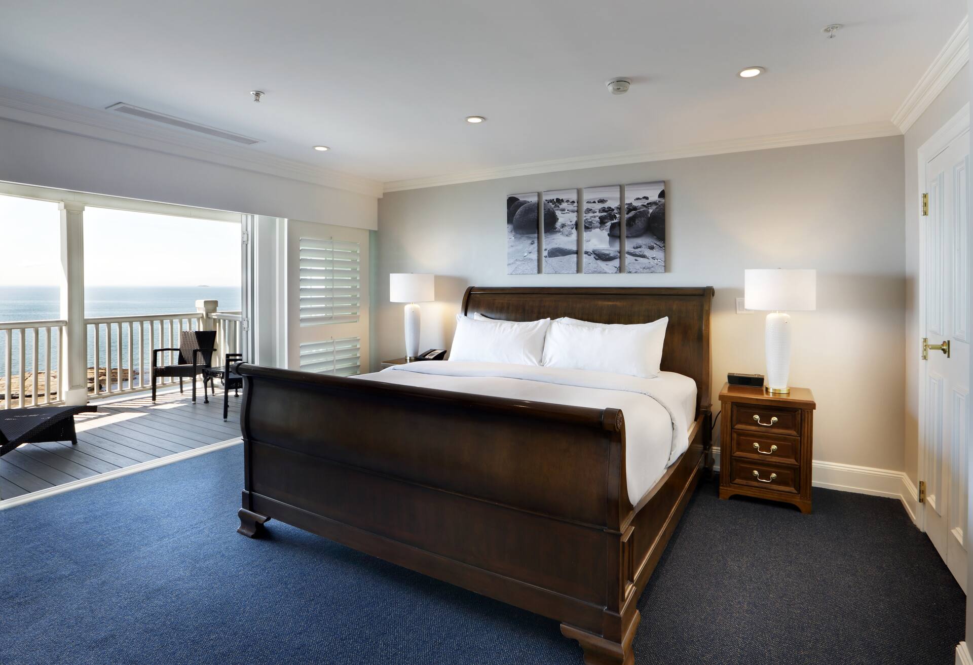 2 Bedroom Suite 1 King Br/1 Queen Br