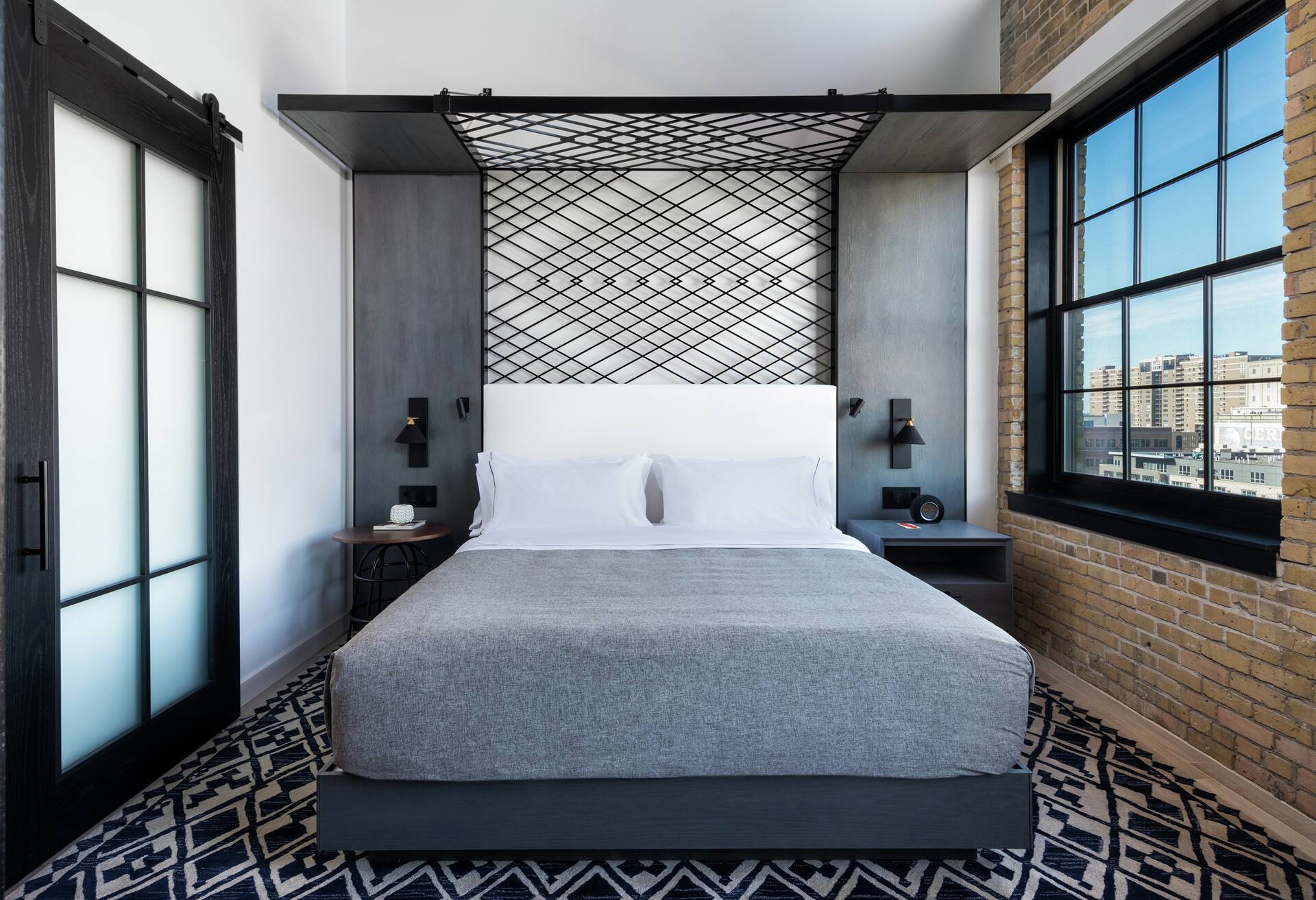 1 King Bed Deluxe Room photo 1