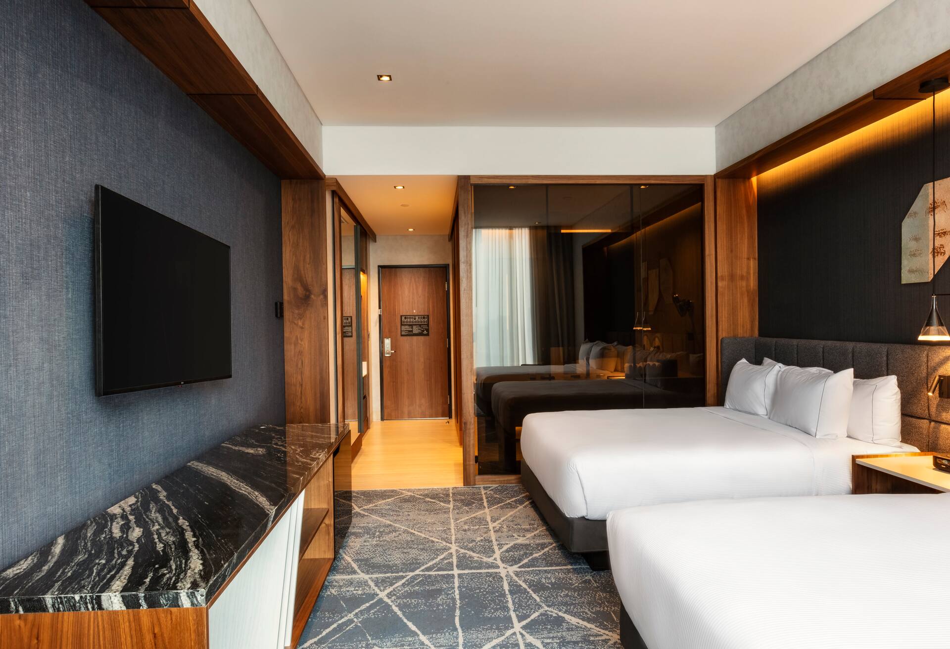 2 Queen Bed Executive Floor Room