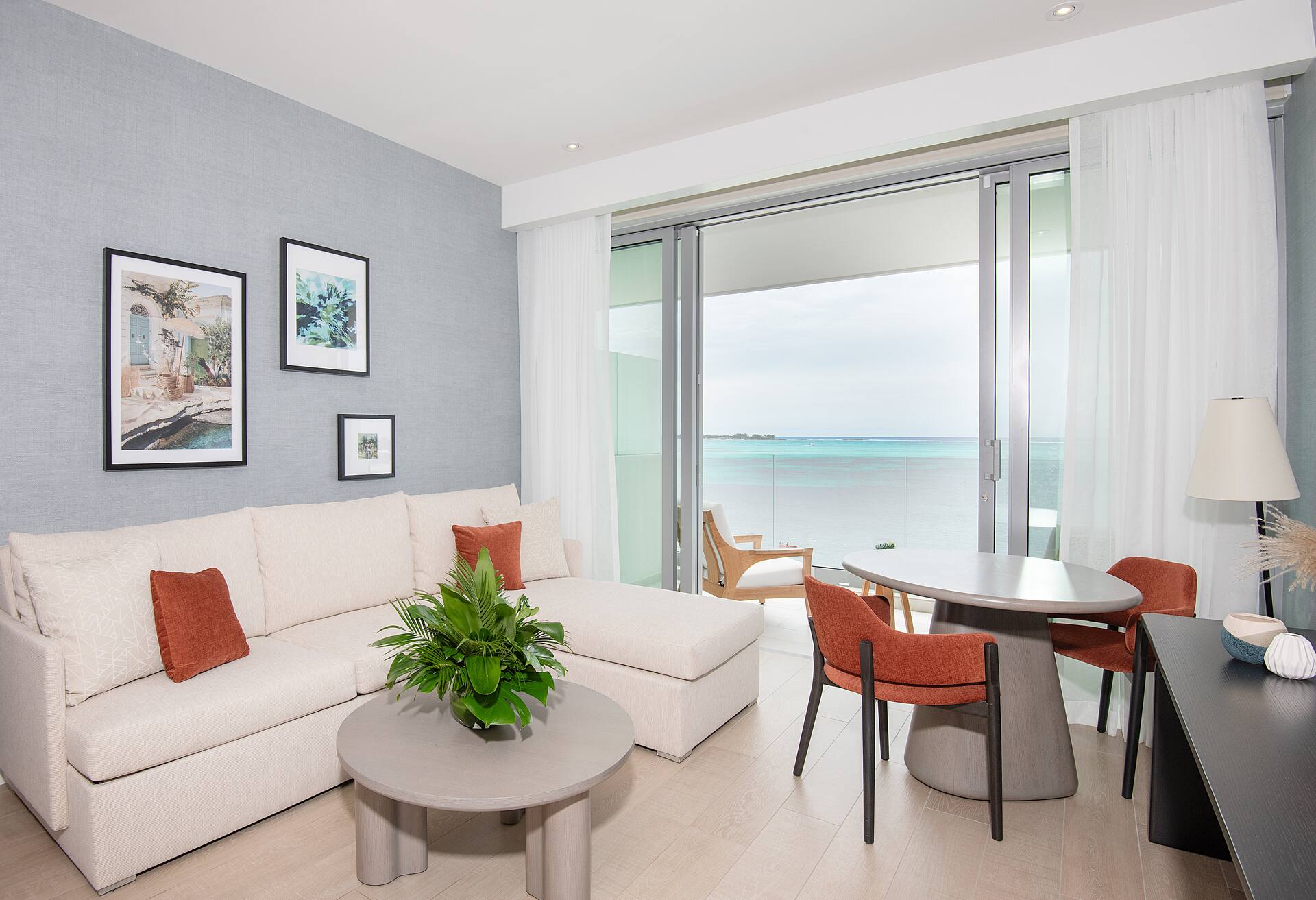 Three Bedroom Ocean Front Suite photo 1