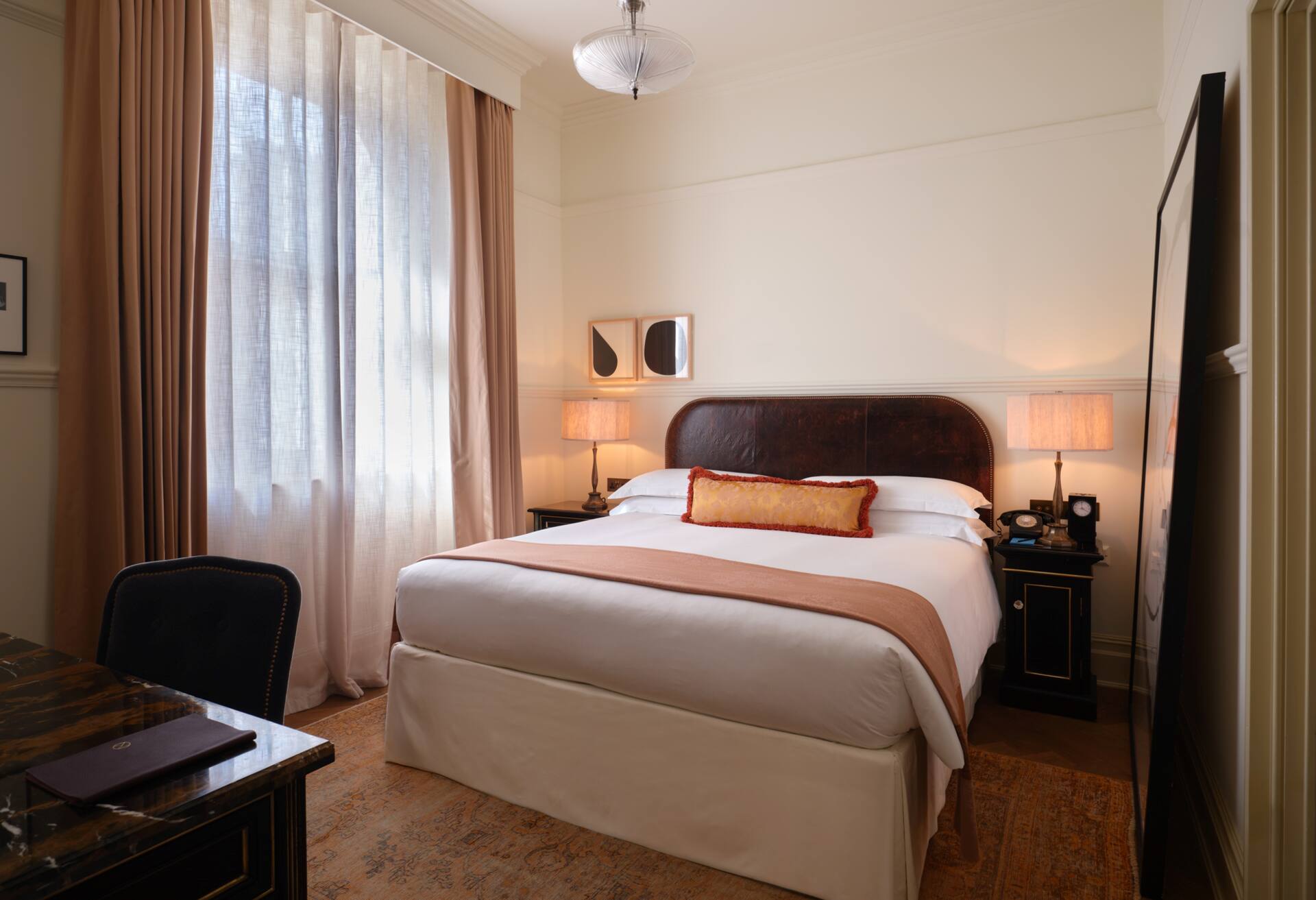 Parlour Suite