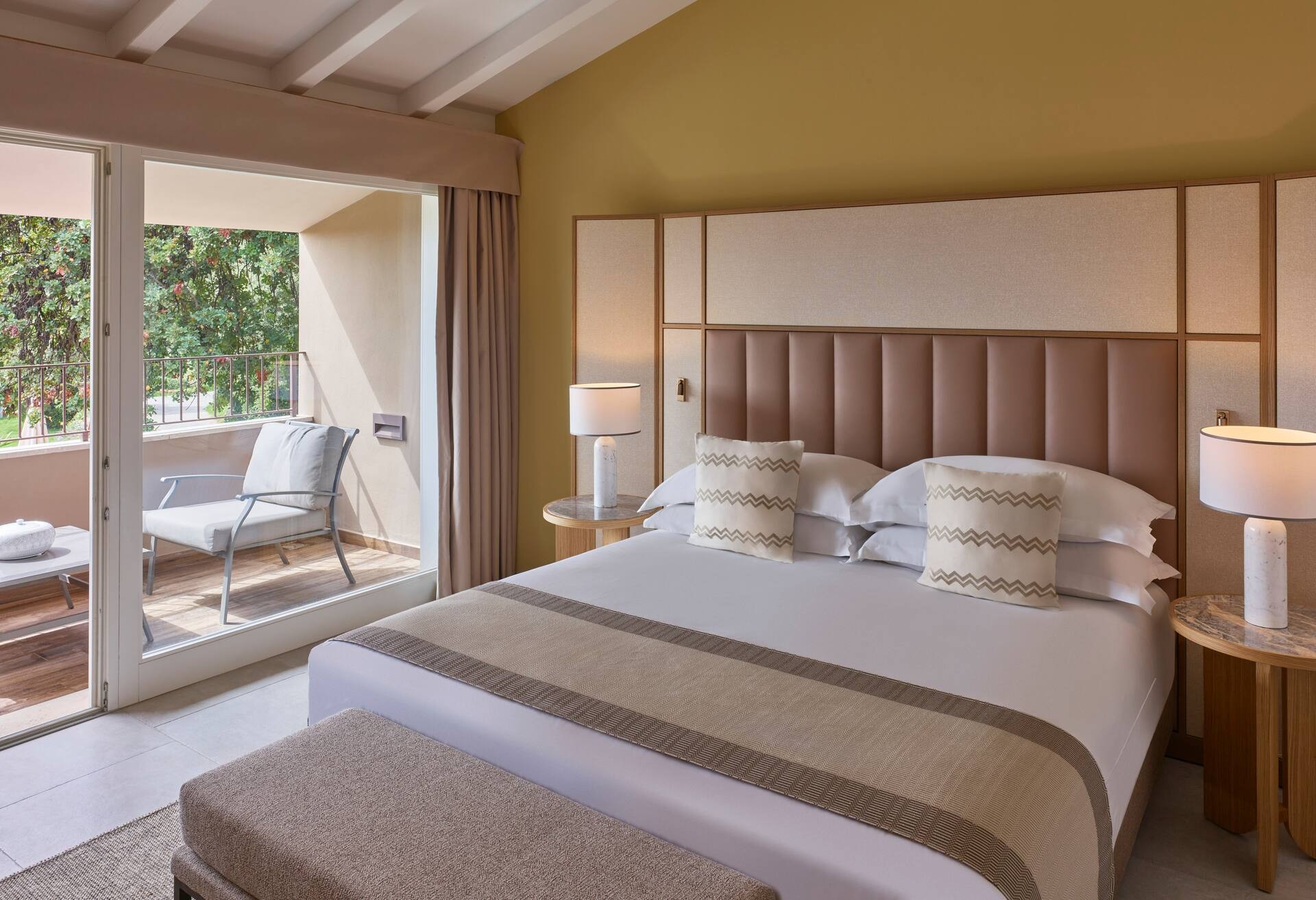 King Oasi Suite with Private Garden