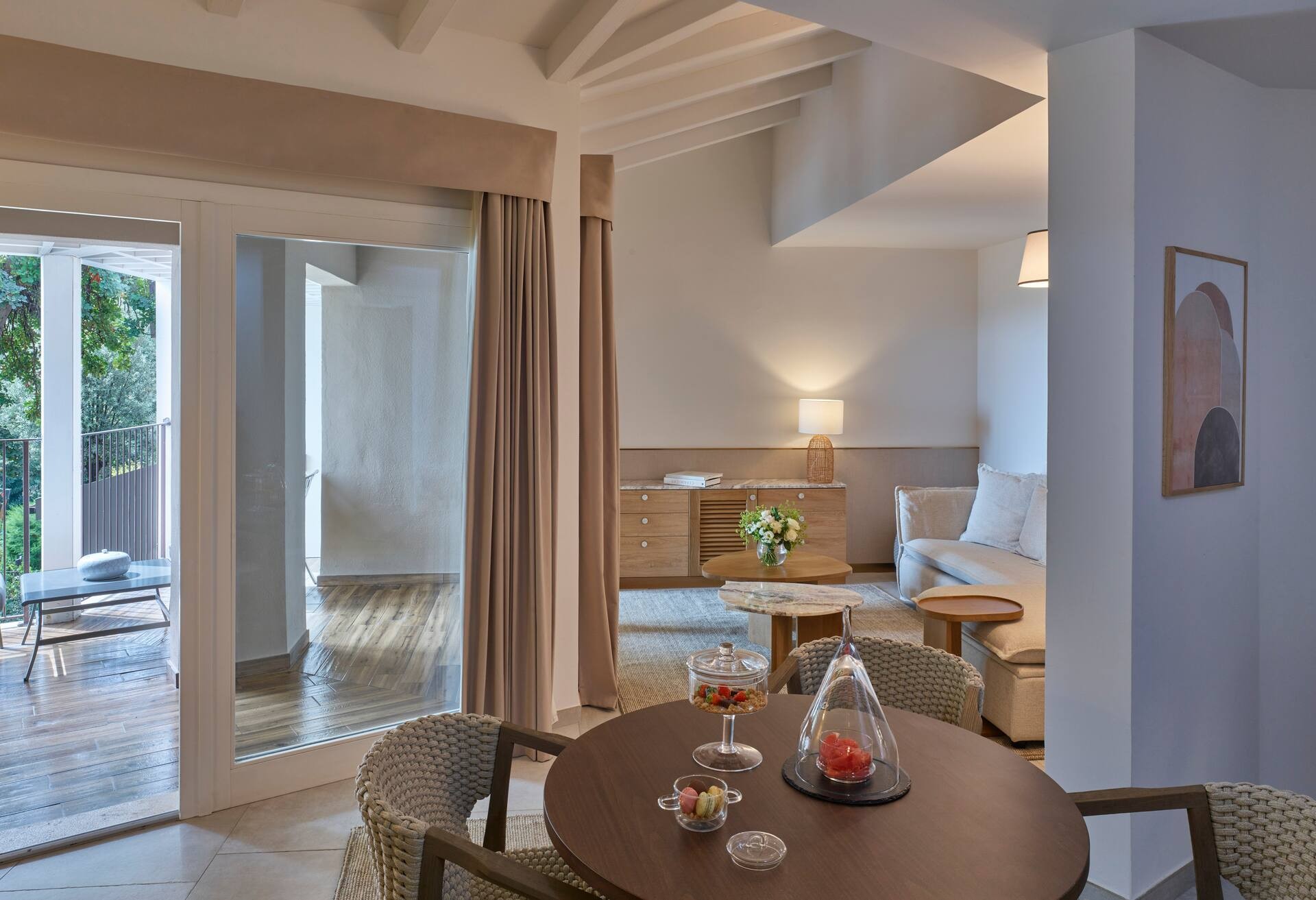 King Oasi Two Bedroom Suite