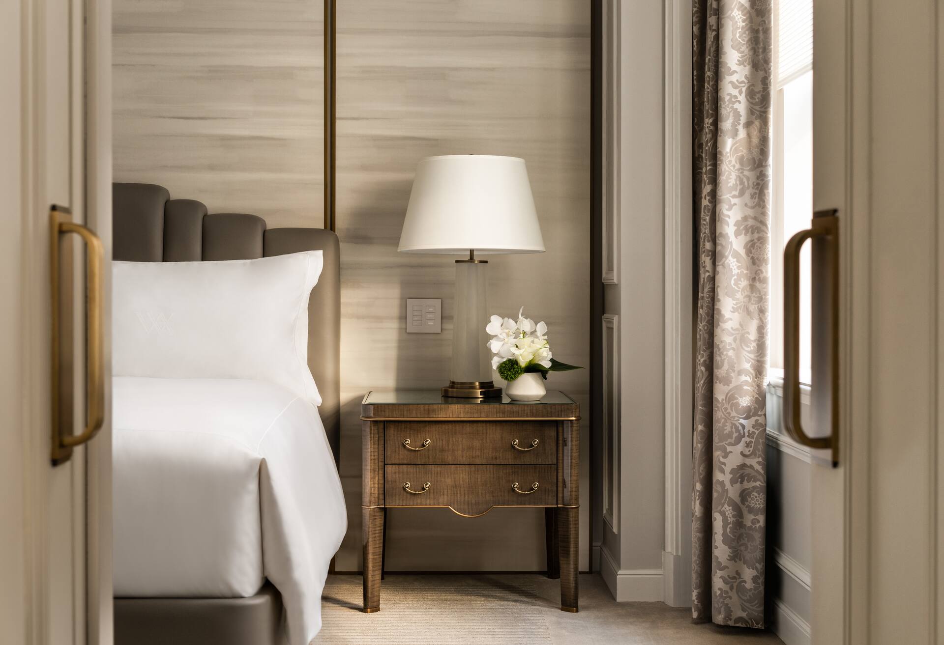 Park Avenue One Bedroom Suite