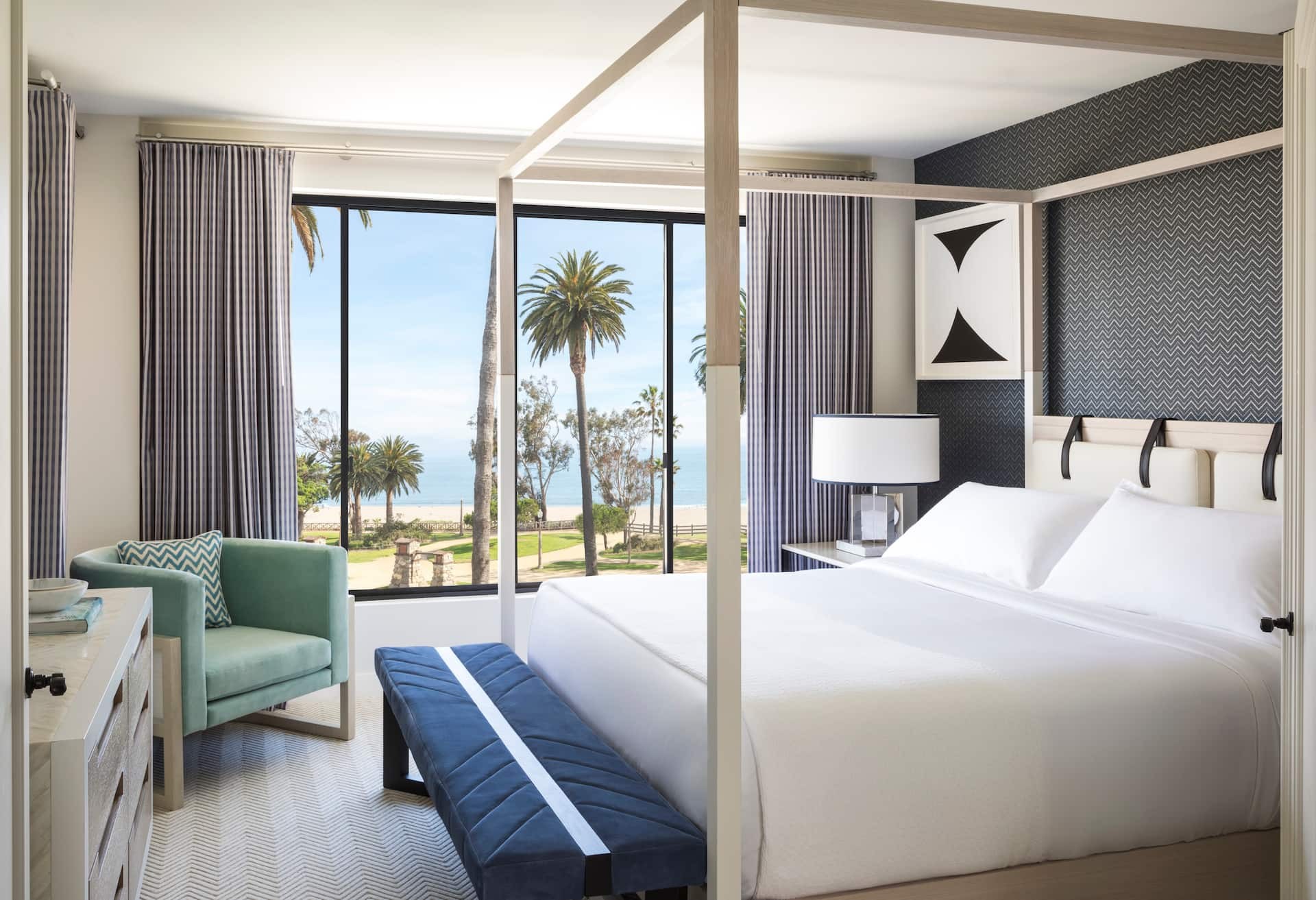 Signature Oceanfront Suite