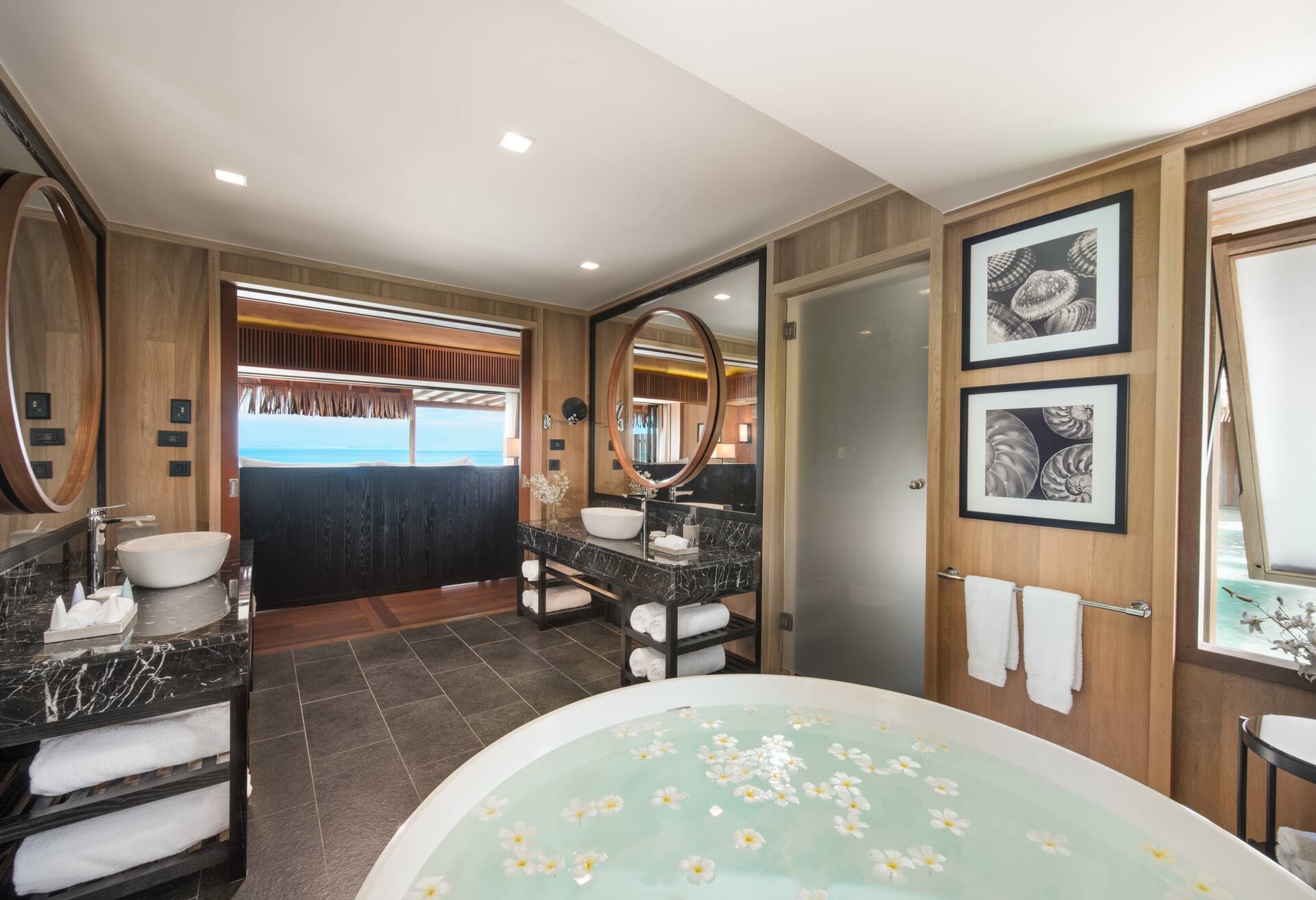 King Overwater Villa photo 3