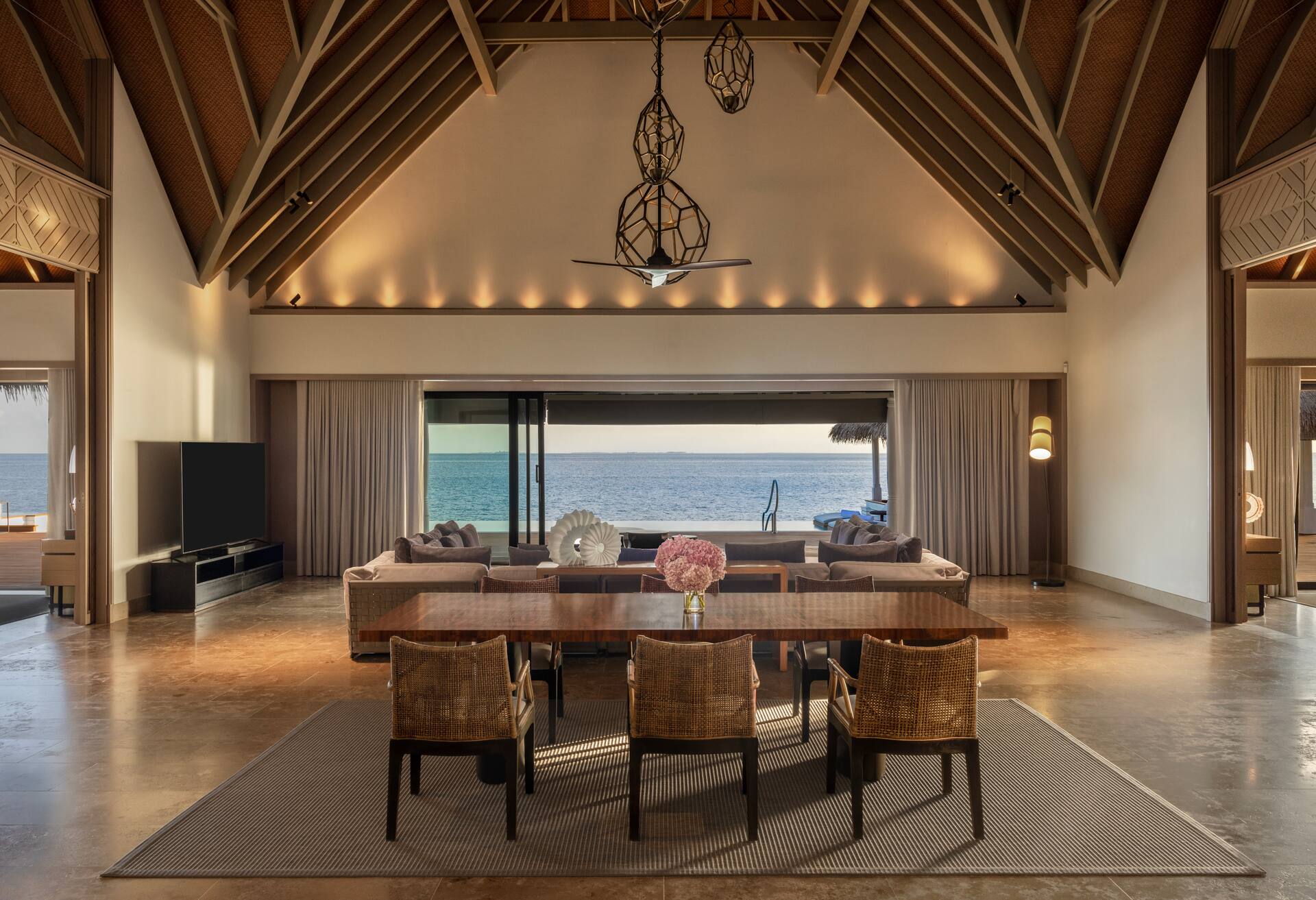 Ithaafushi Private Island