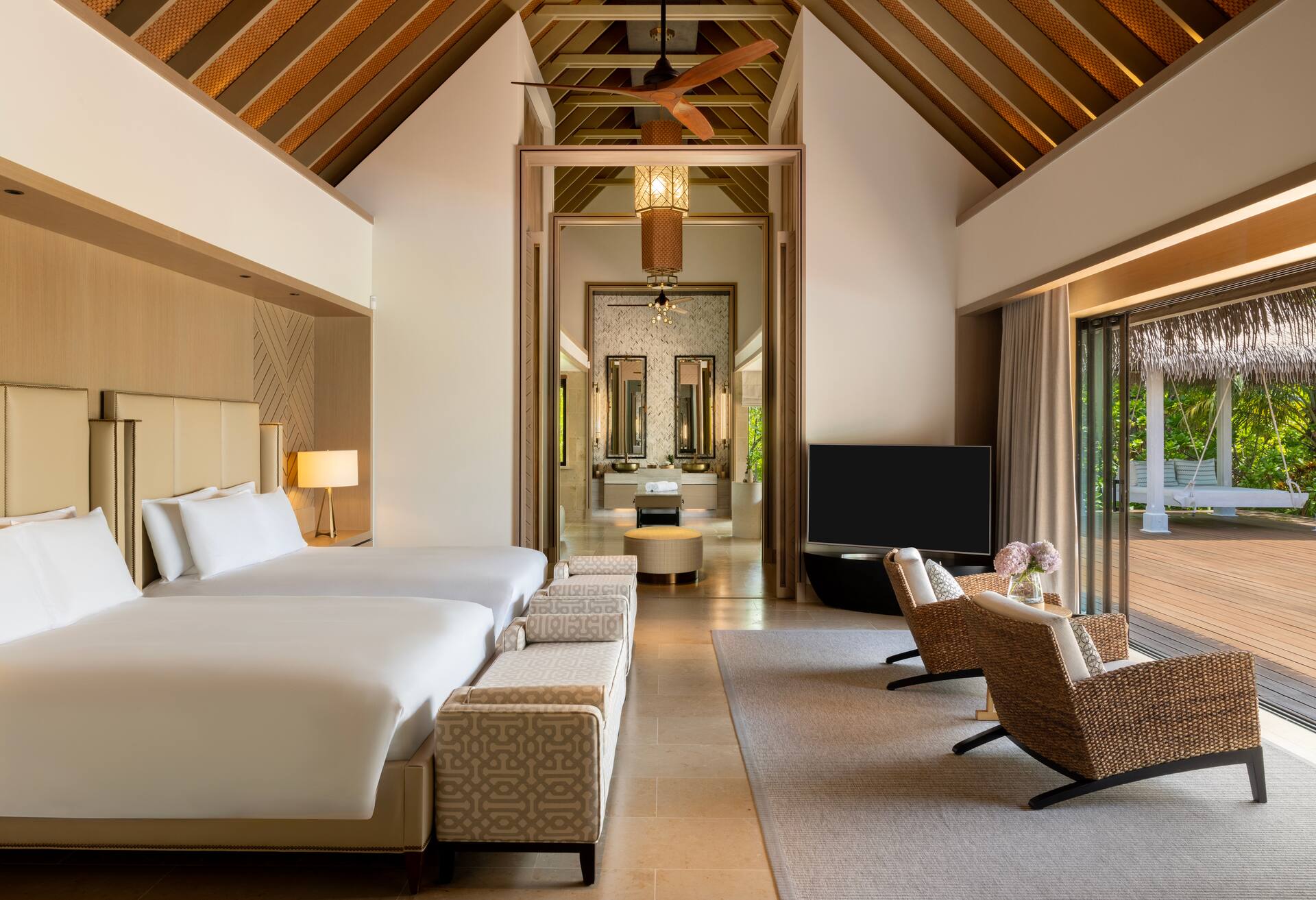 Ithaafushi Private Island