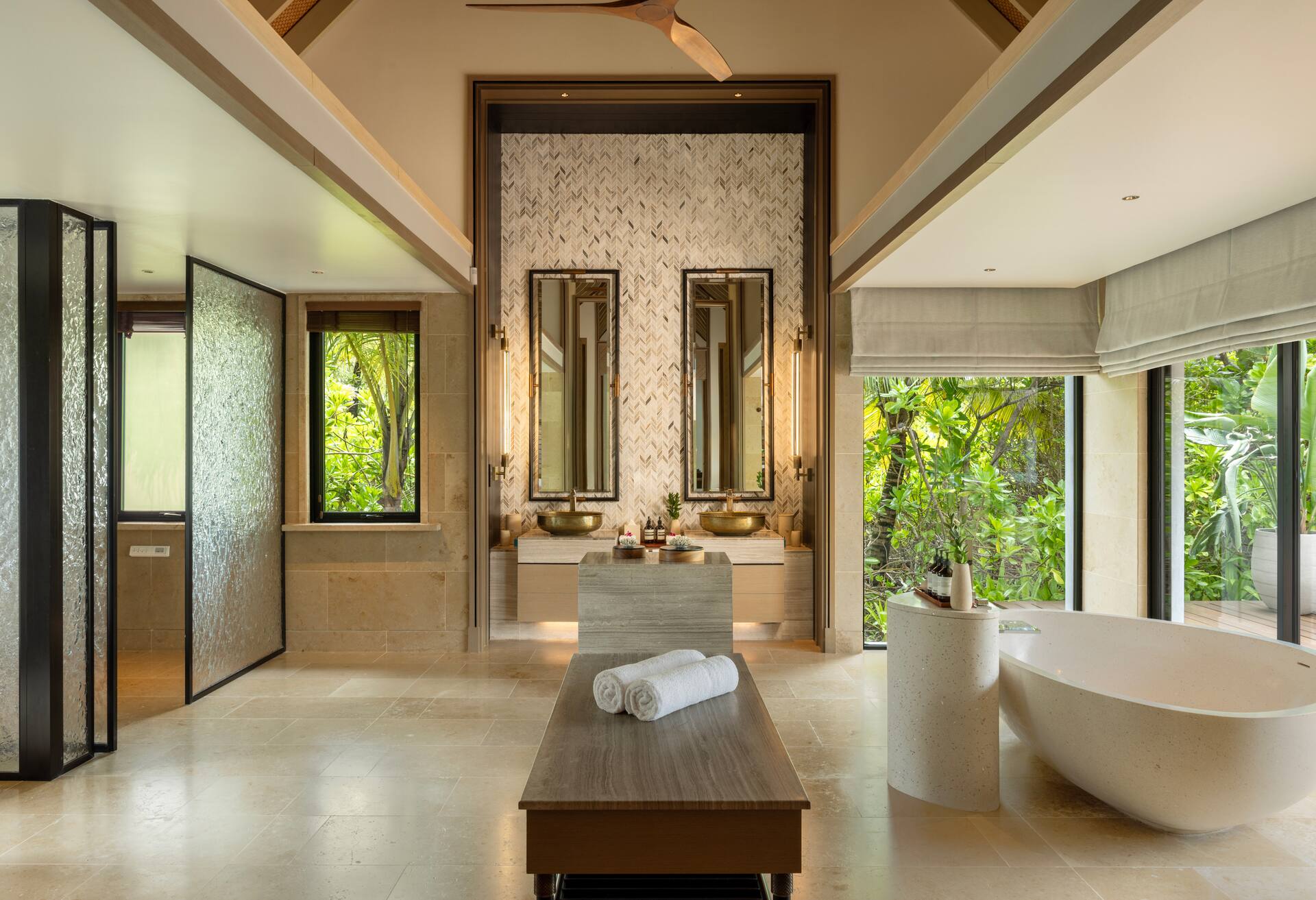 Ithaafushi Private Island