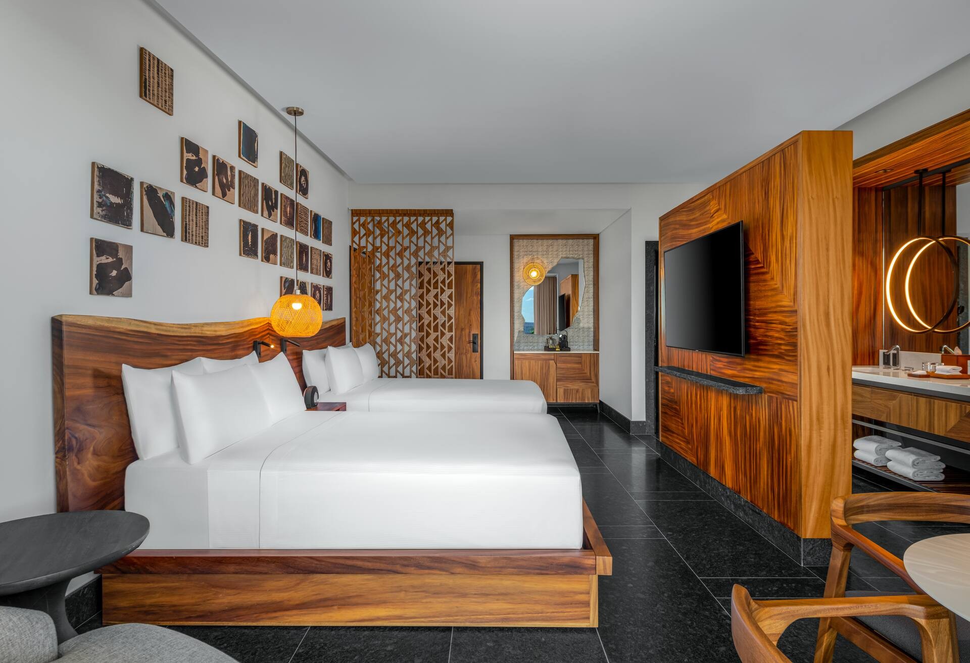 Ceiba Partial Ocean View Guestroom 2 Queen Bd