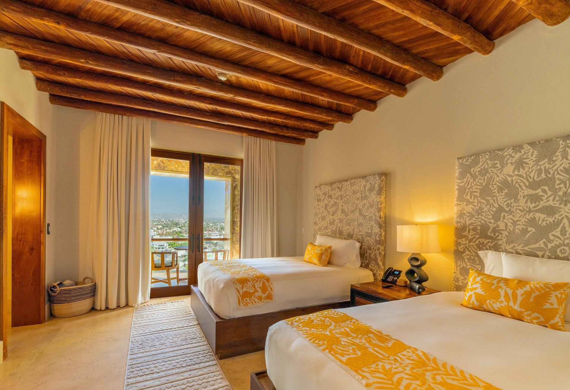 4 Bedroom Pedregal Private Home Mountain View