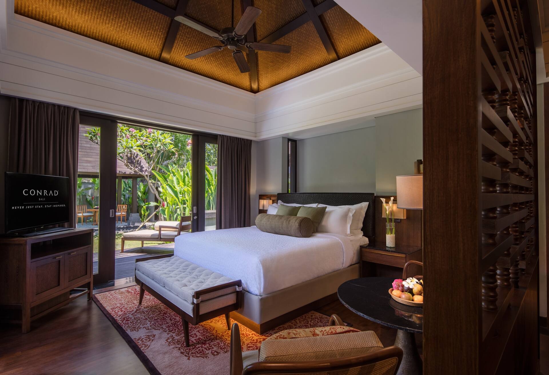 Conrad Pool Villa
