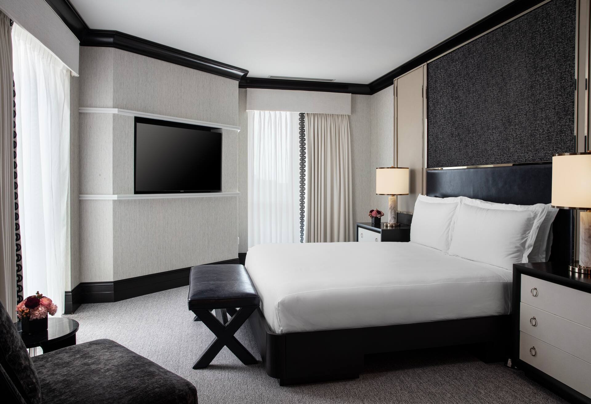 Presidential Suite - 2 King Bdrm W/ Fireplace