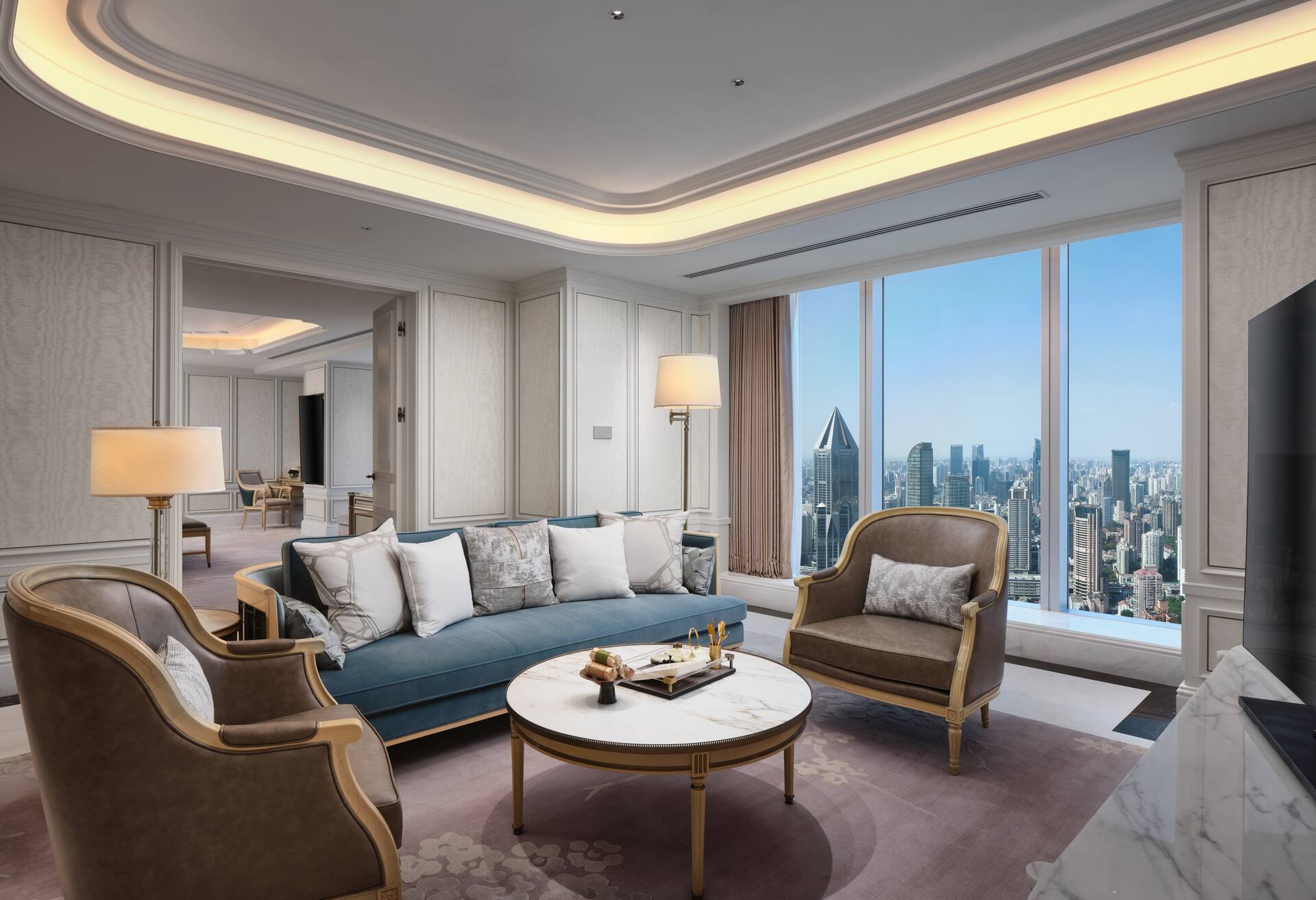 King Presidential Suite thumbnail 6