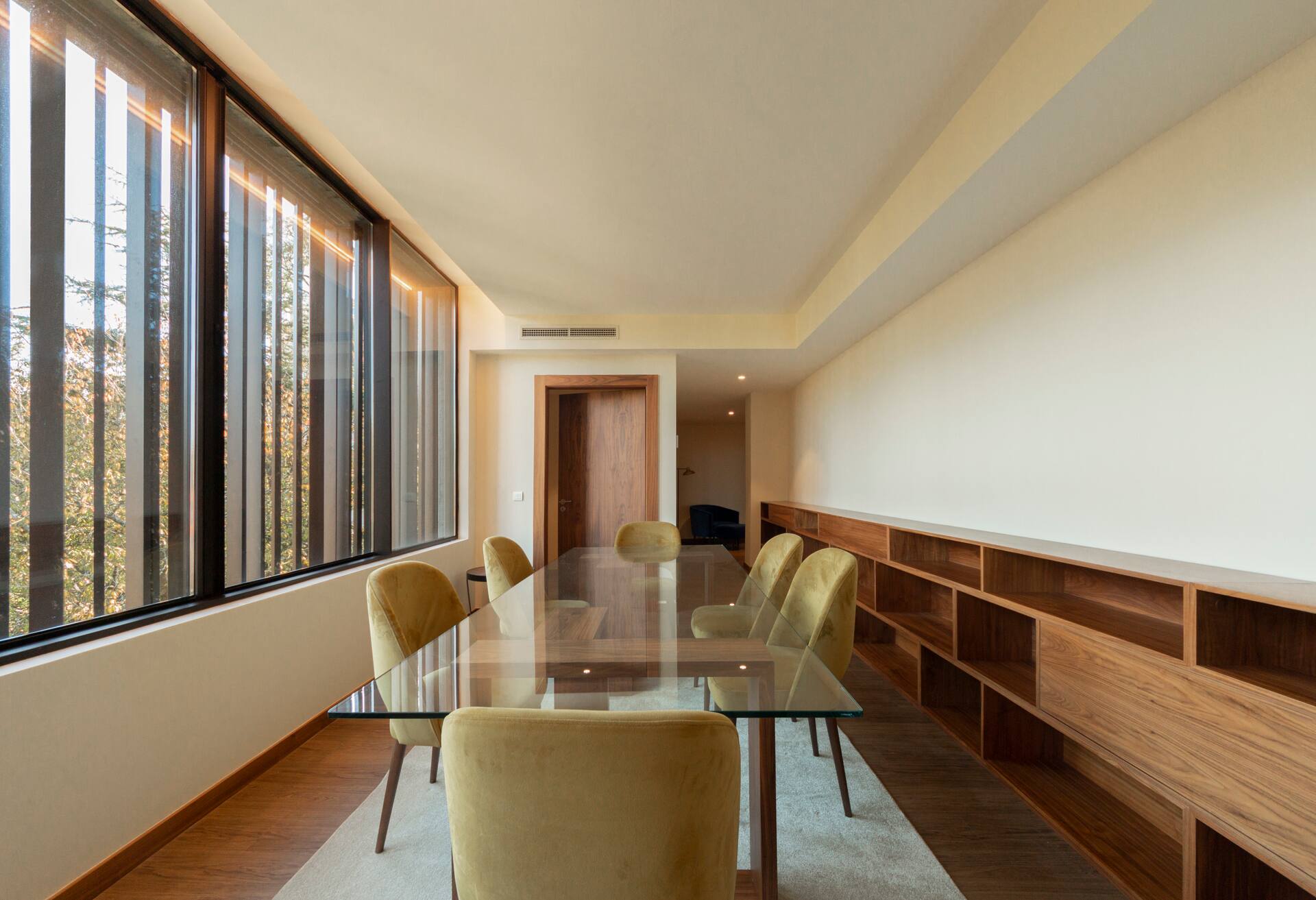 1 King Presidential Suite-exec Lounge Access