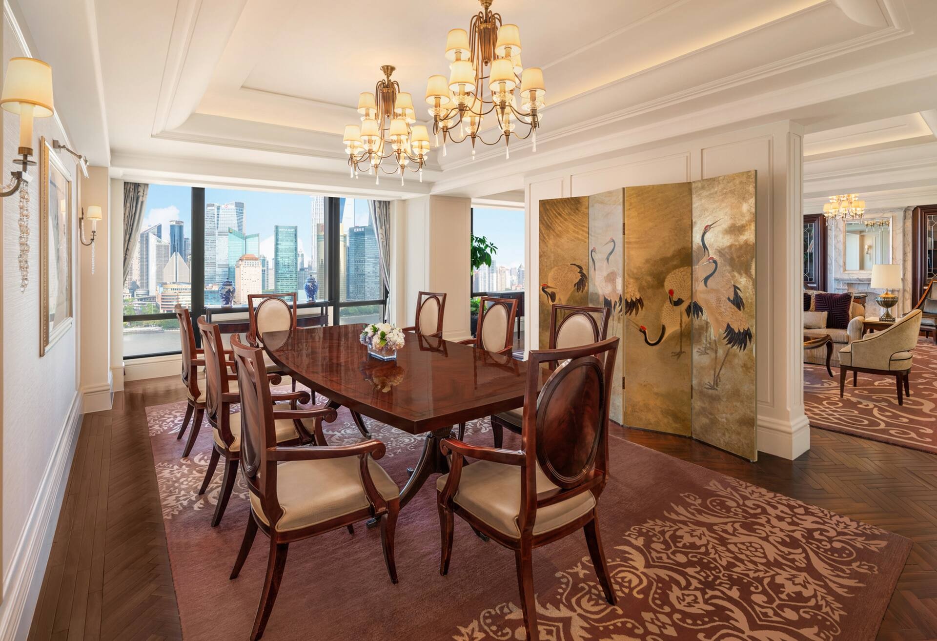 Presidential Suite thumbnail 5