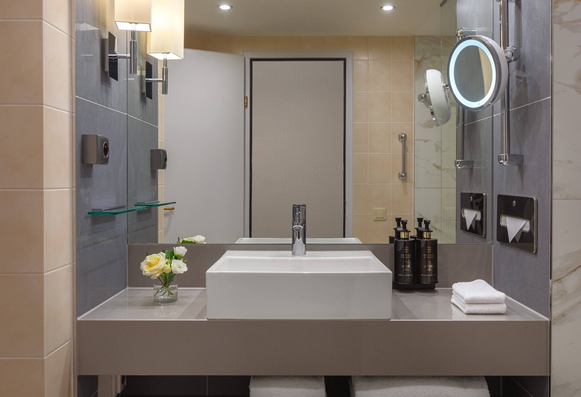 Queen Executive Room