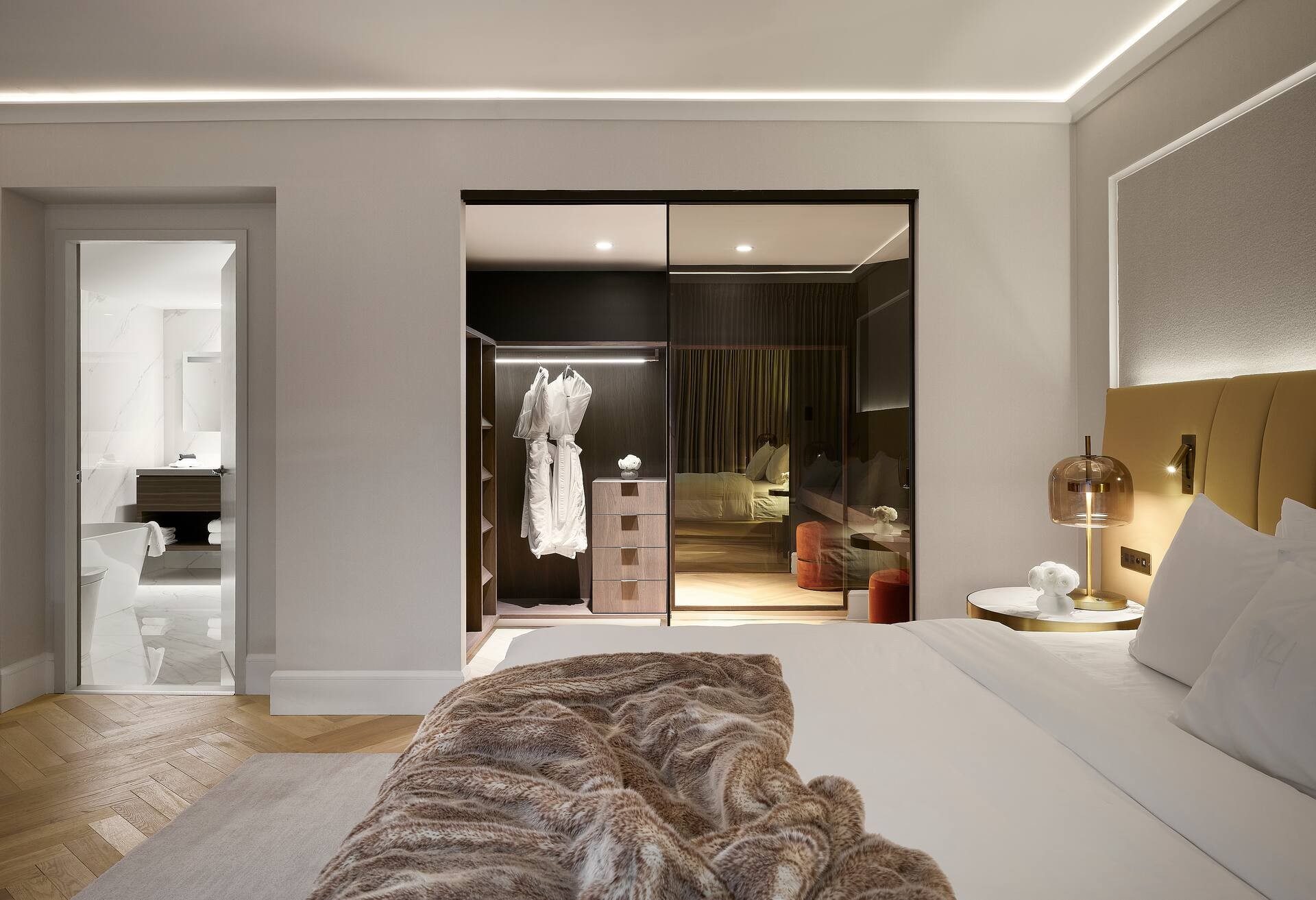 1 King Vogue Presidential Suite