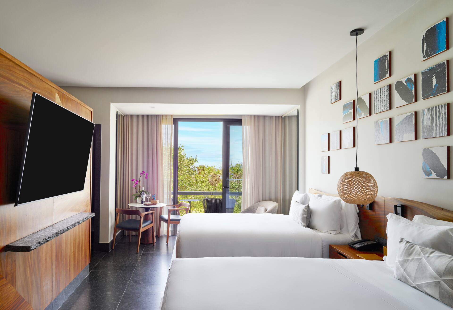 Tropical View Guestroom with 2 Queen Beds
