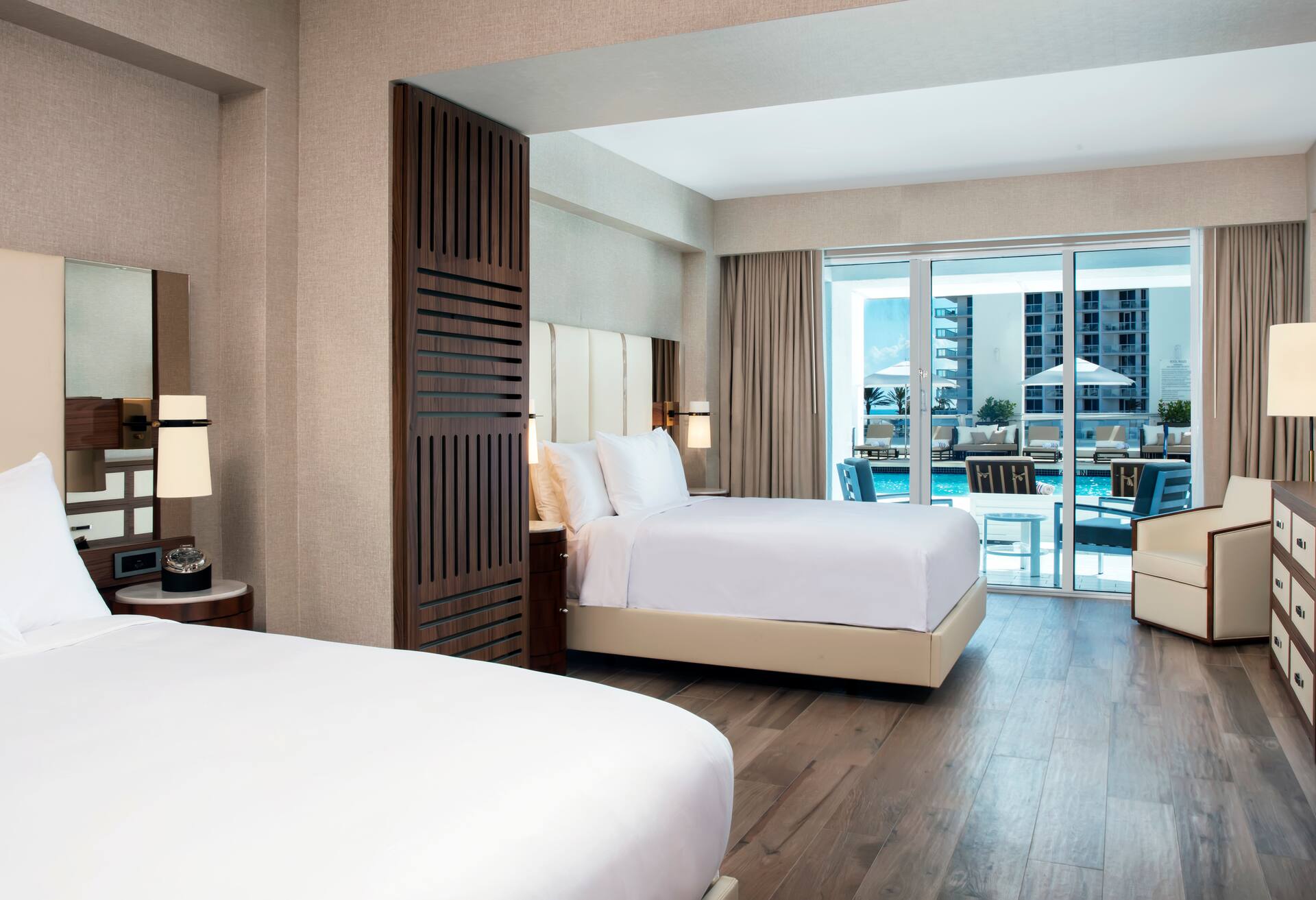 1 Bedroom Suite Poolside with 2 Queen Beds
