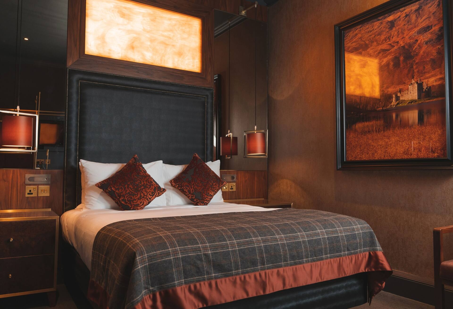 Queen Carriage Room photo 1