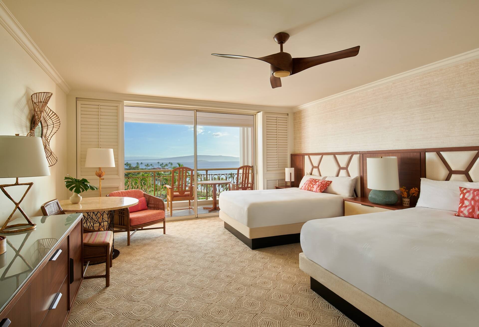 Deluxe Ocean View - 2 Queen Beds