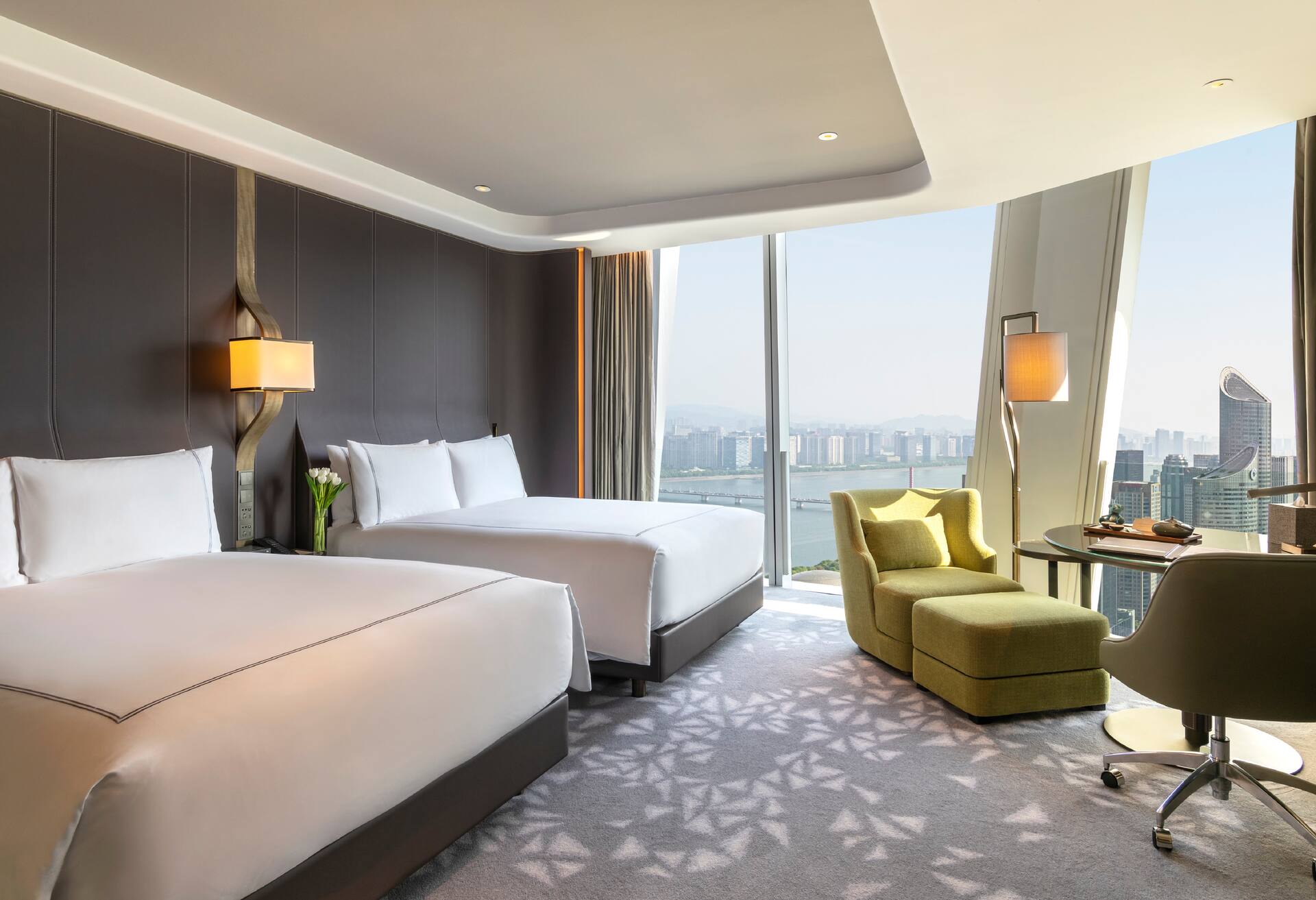 Queen Double River View Room
