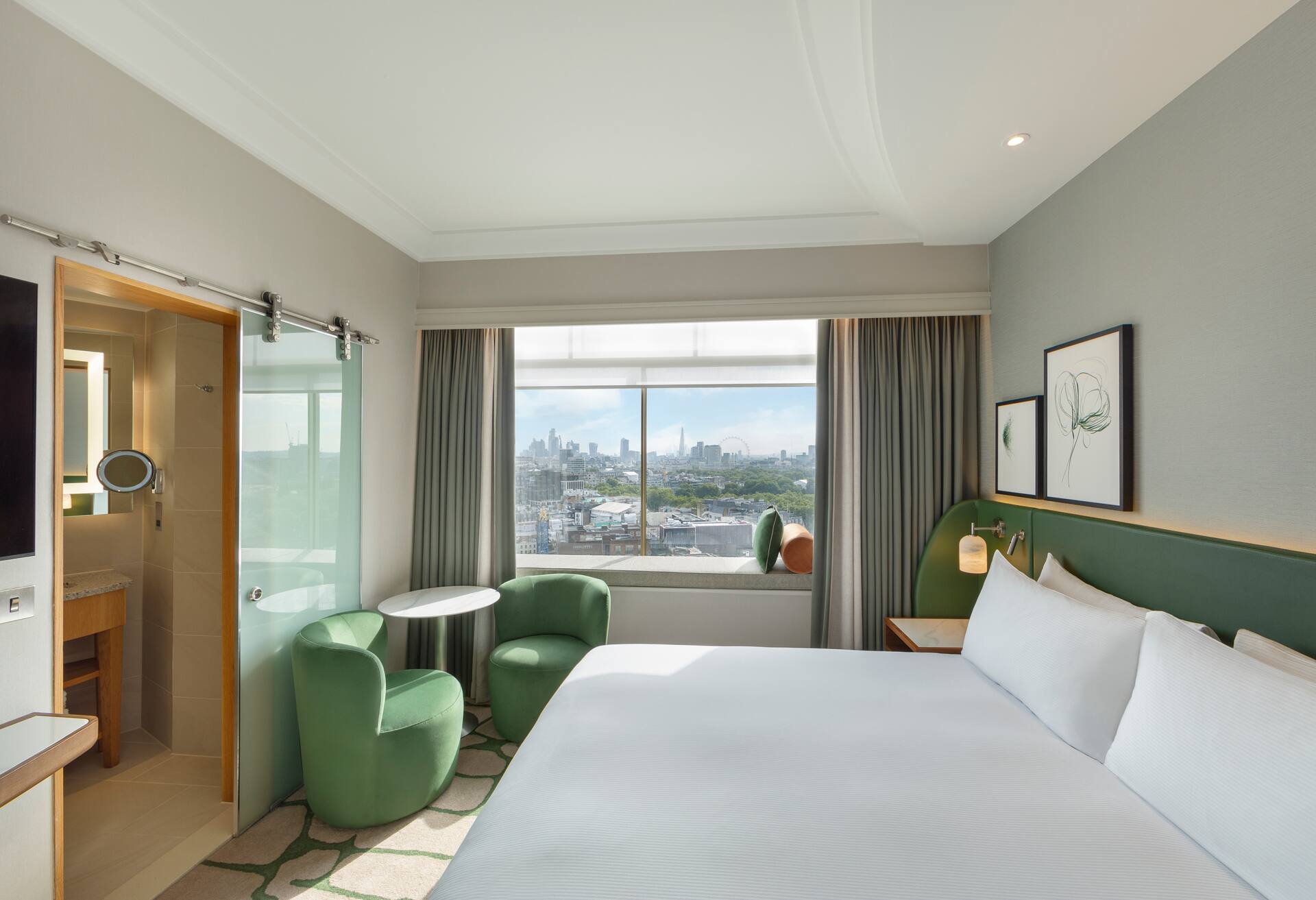 Queen Guest Room